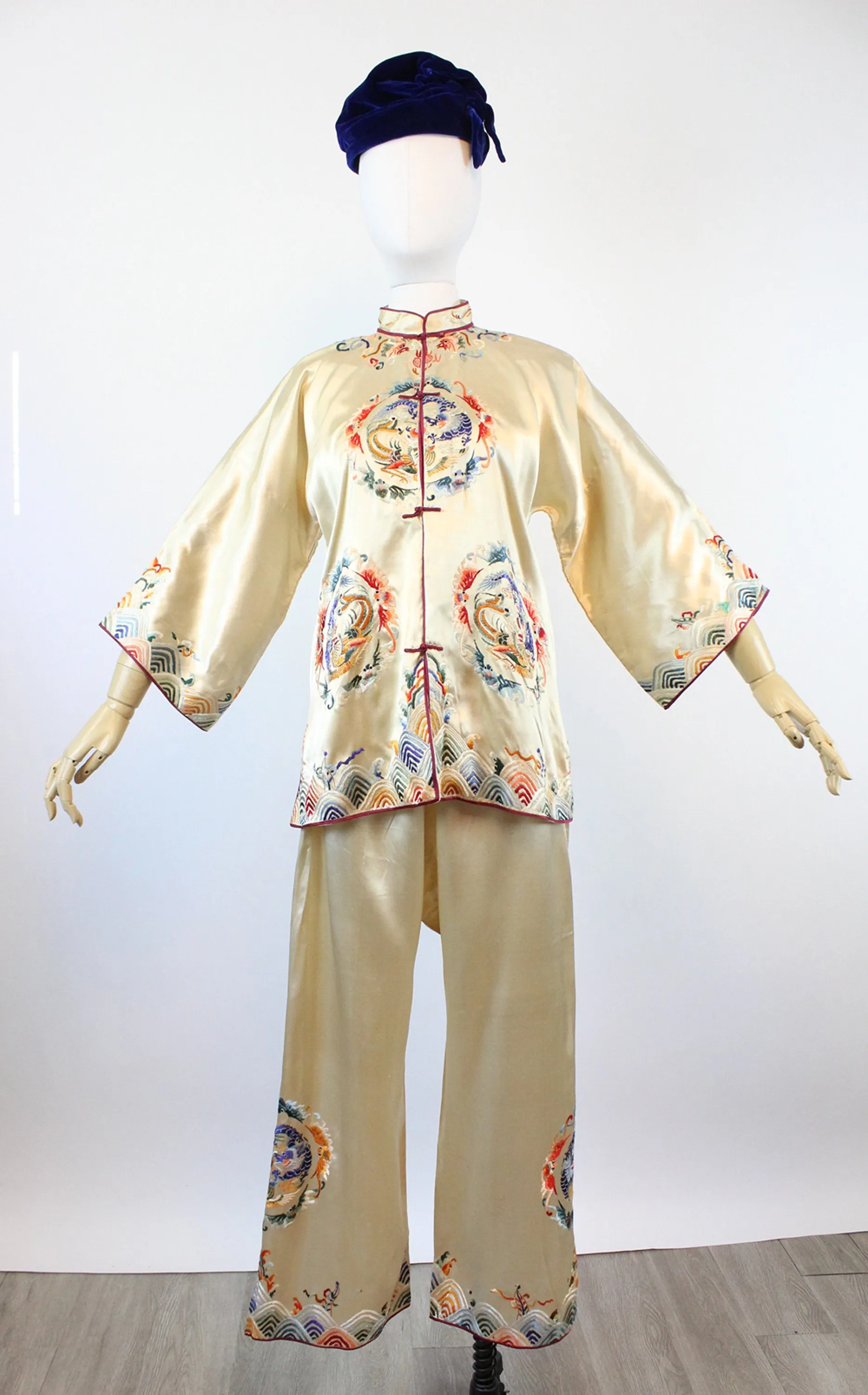 1930s CHINESE silk jacket and LOUNGE pants set small | new fall