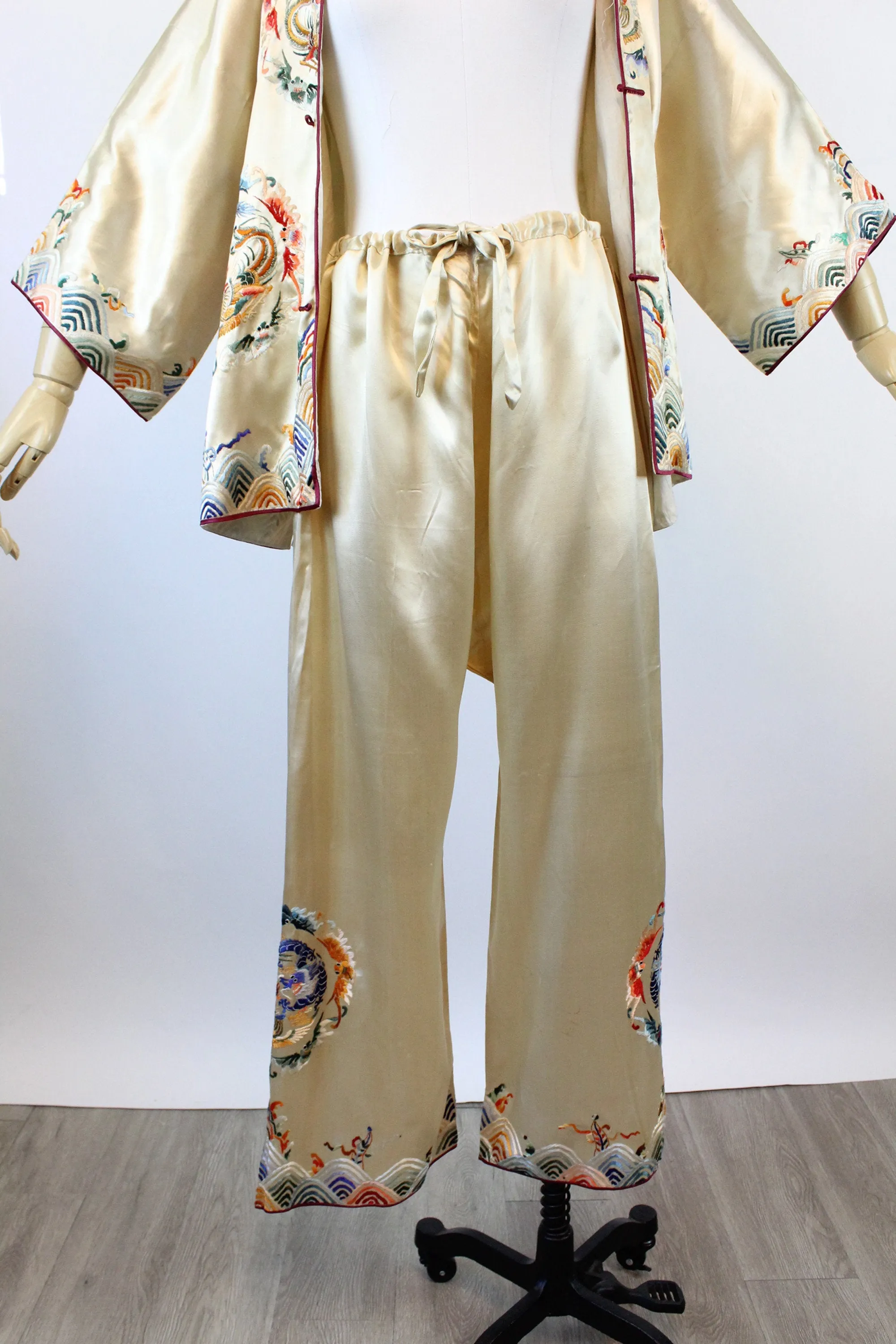 1930s CHINESE silk jacket and LOUNGE pants set small | new fall