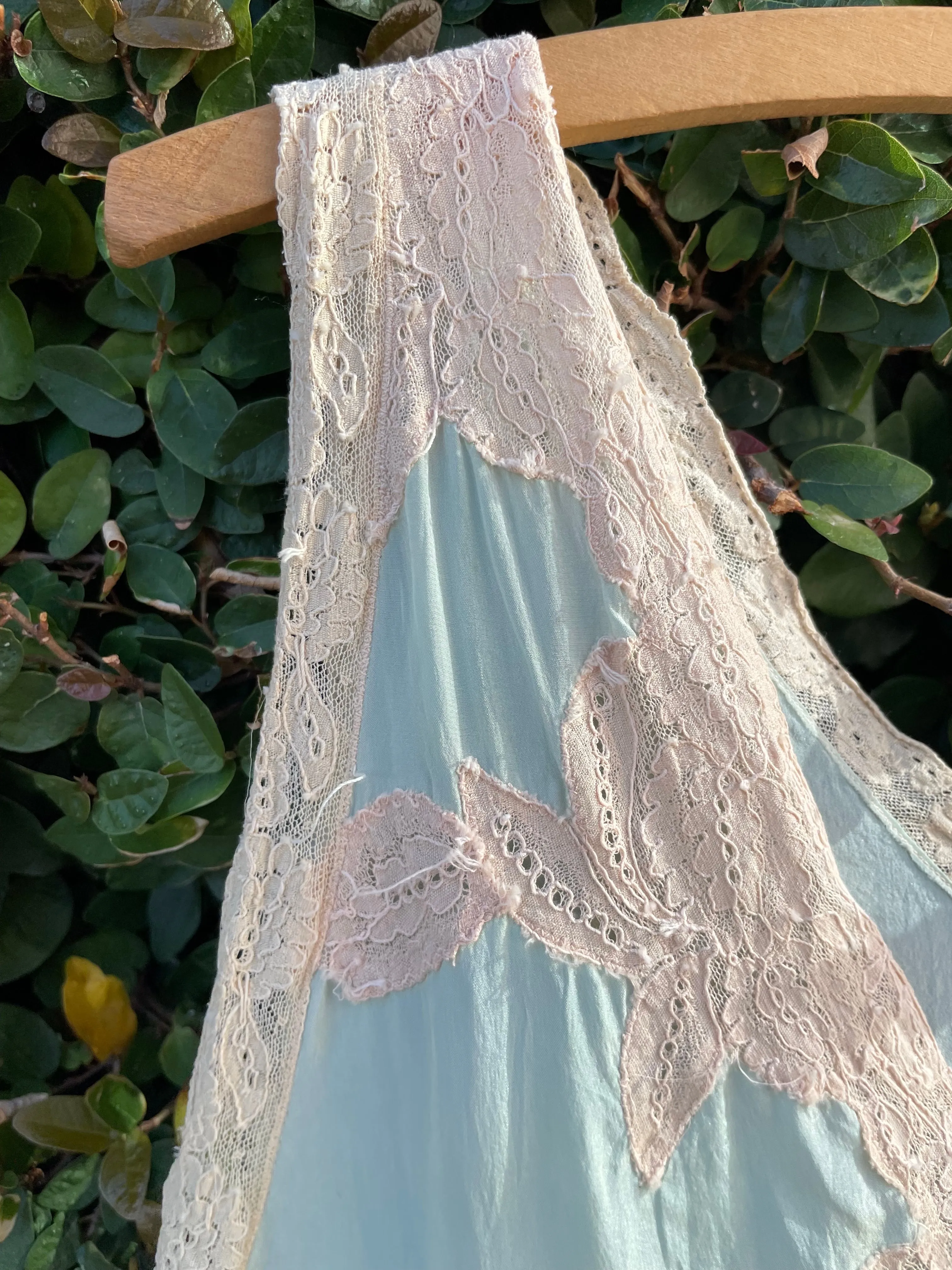 1930s Mint Silk Inset Lace Tie Waist Lounge Blouse
