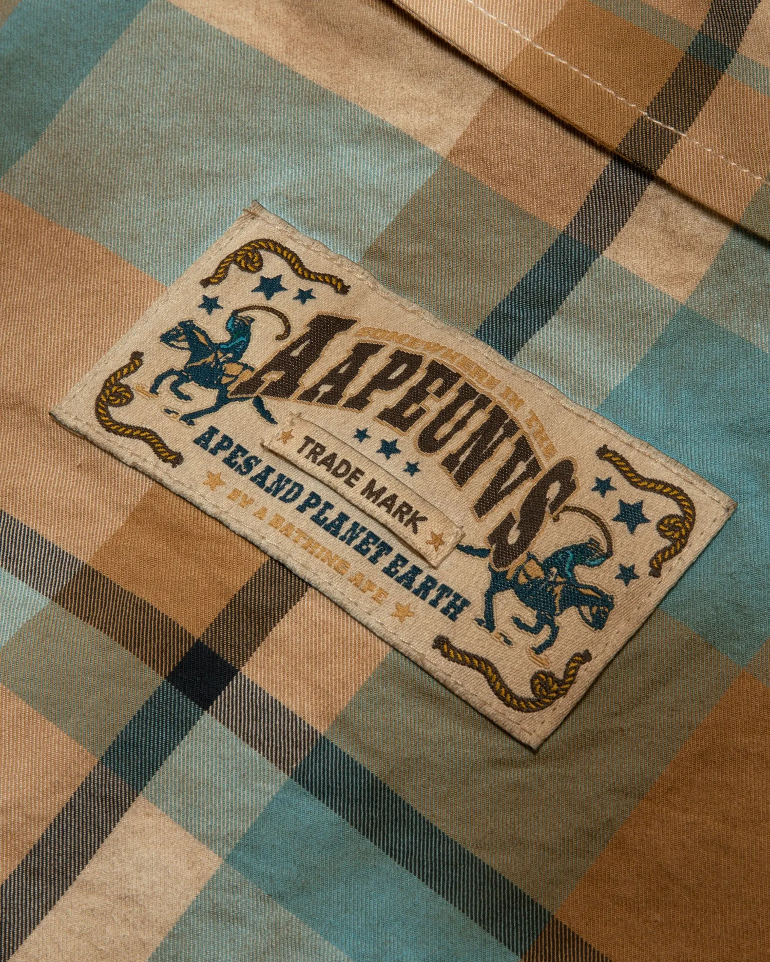 AAPEUNVS check long sleeve shirt