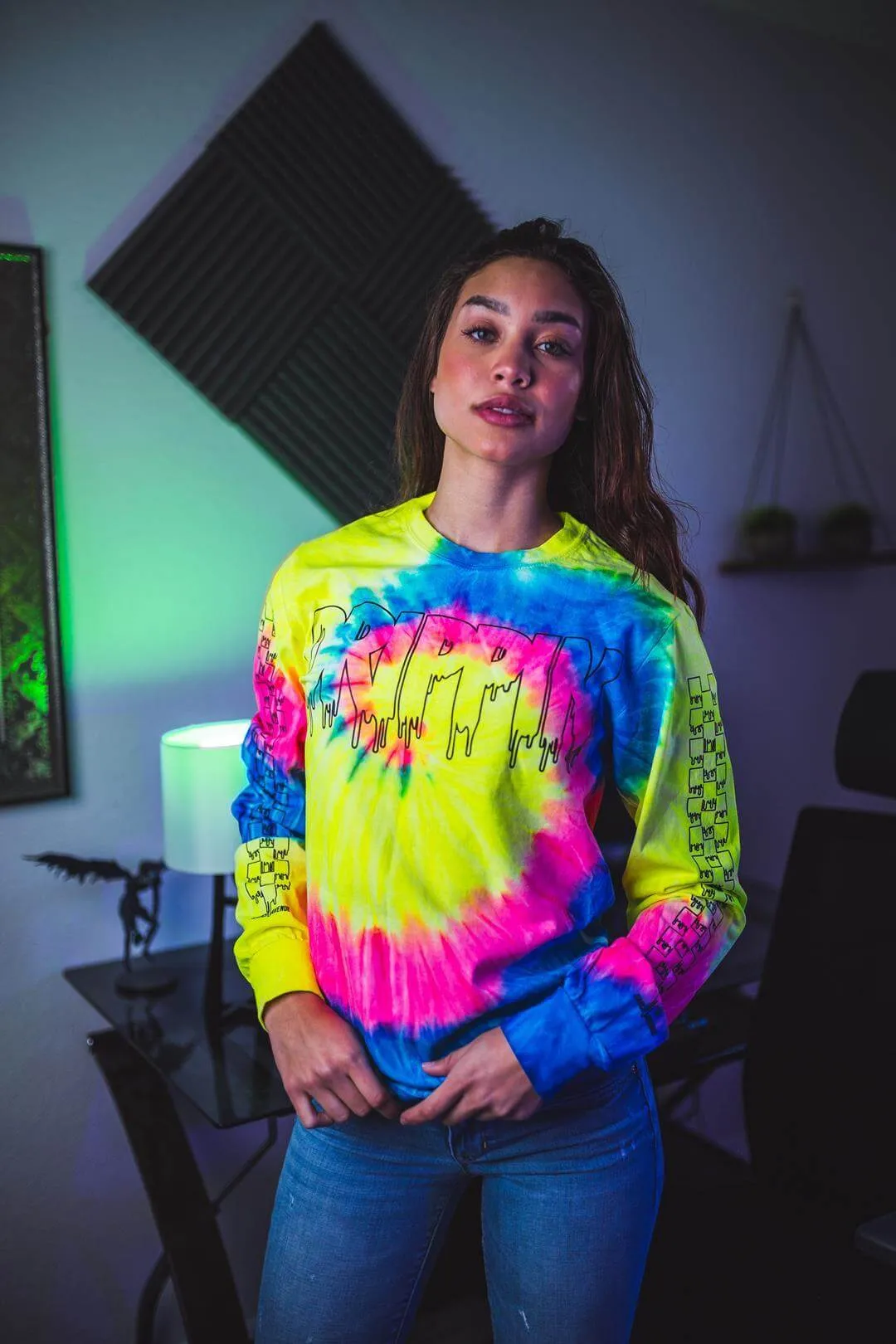 Black Drippin Outline | Berry Fusion Long Sleeve Tee (Outline Checkered Drippin Sleeves)