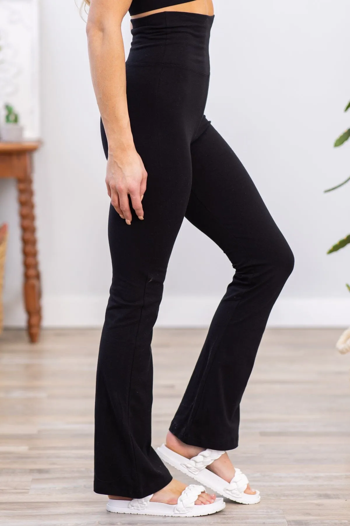 Black Flare Pull On Yoga Pants