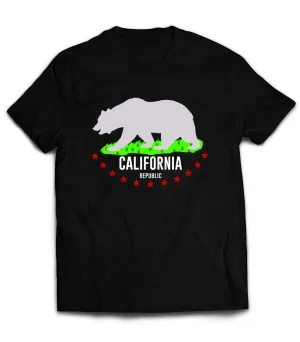 California Republic Bear T-Shirt California Republic Bear Stars Destination   by Market Trendz