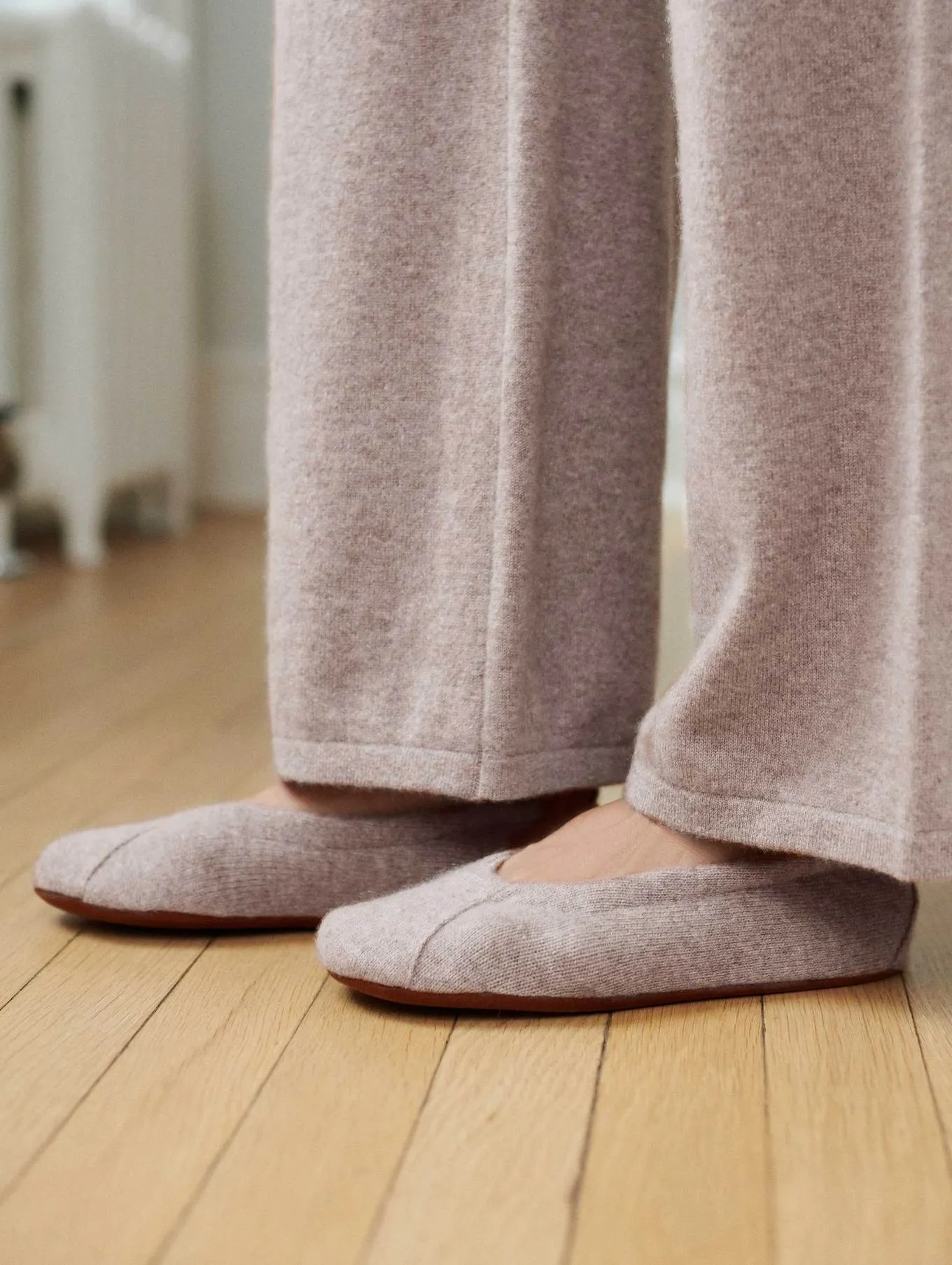 Cashmere Slipper in Oak