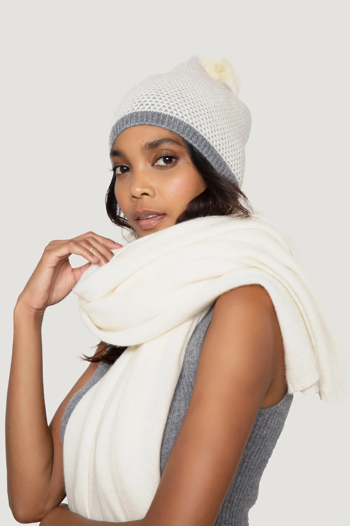 Cashmere Tuck Stitch Pom Pom Beanie