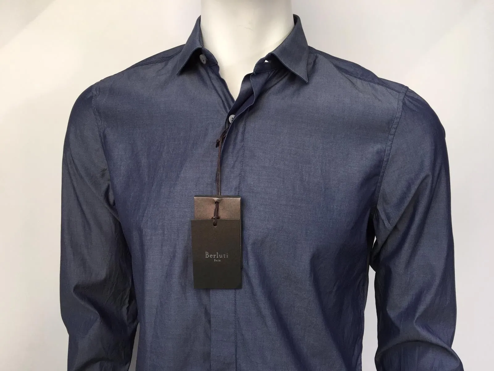 Chambray Slim Collar Shirt