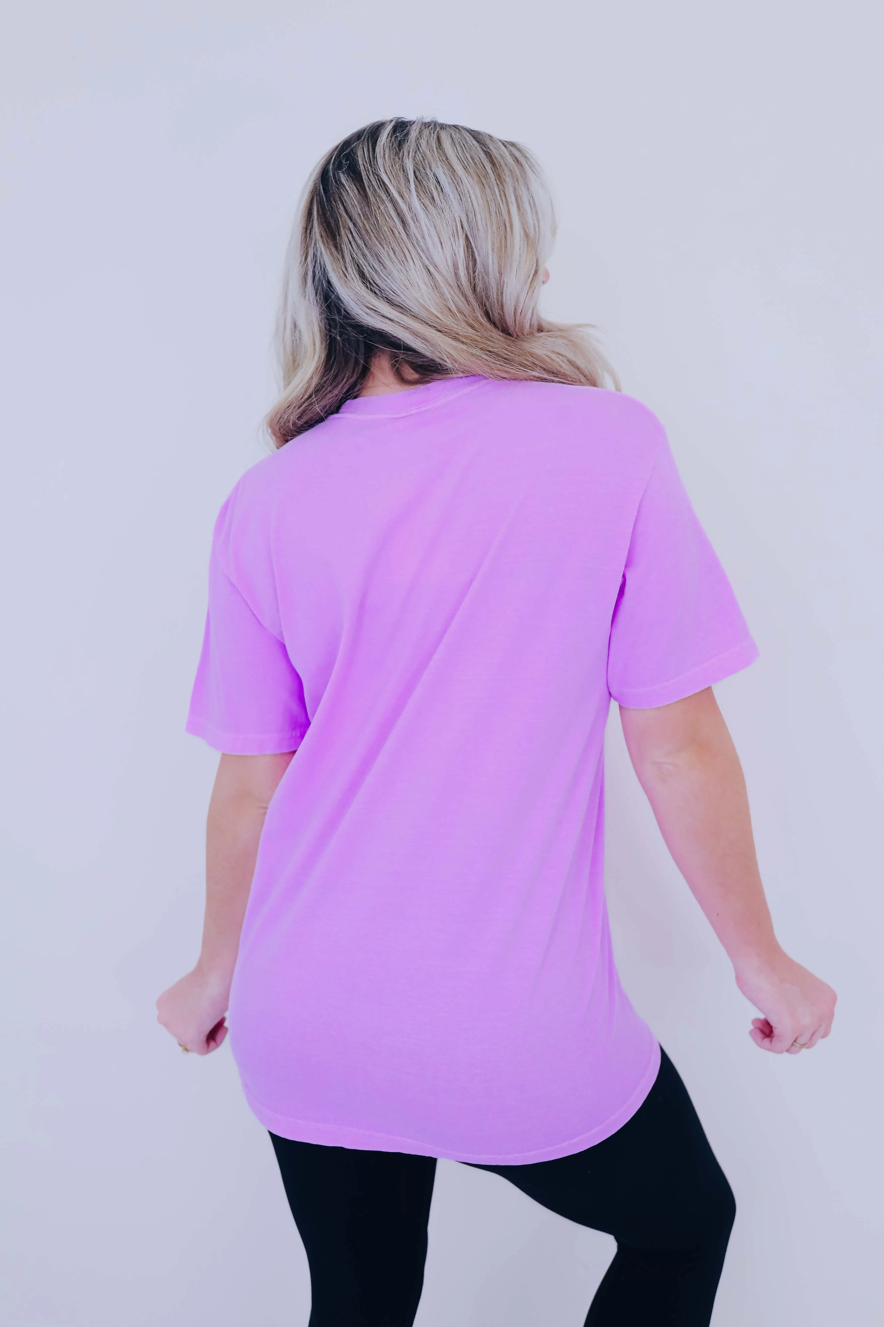 Checkered Bow String Lights Comfort Colors Graphic Tee S-2X