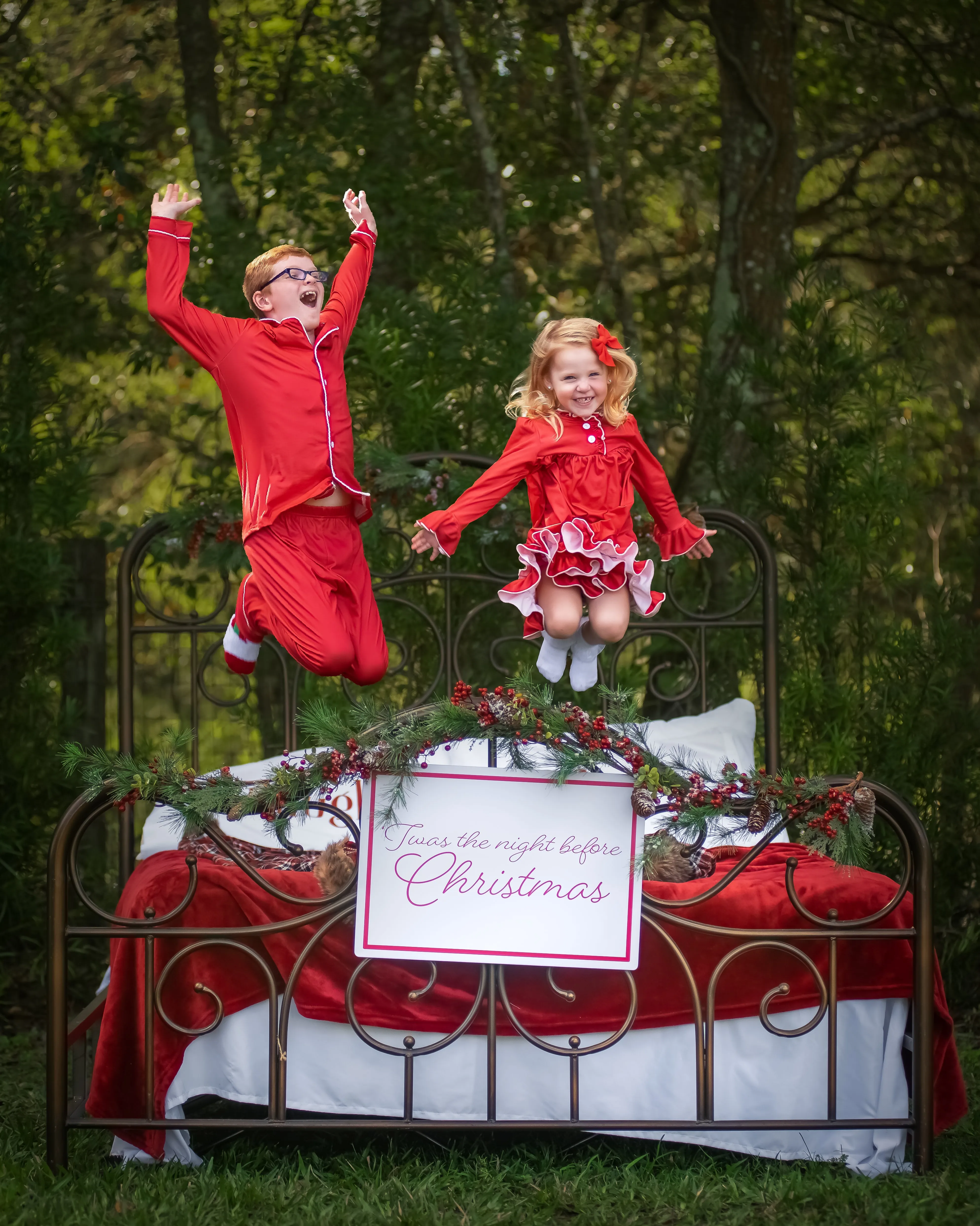 CHRISTMAS RED PAJAMAS - UNISEX