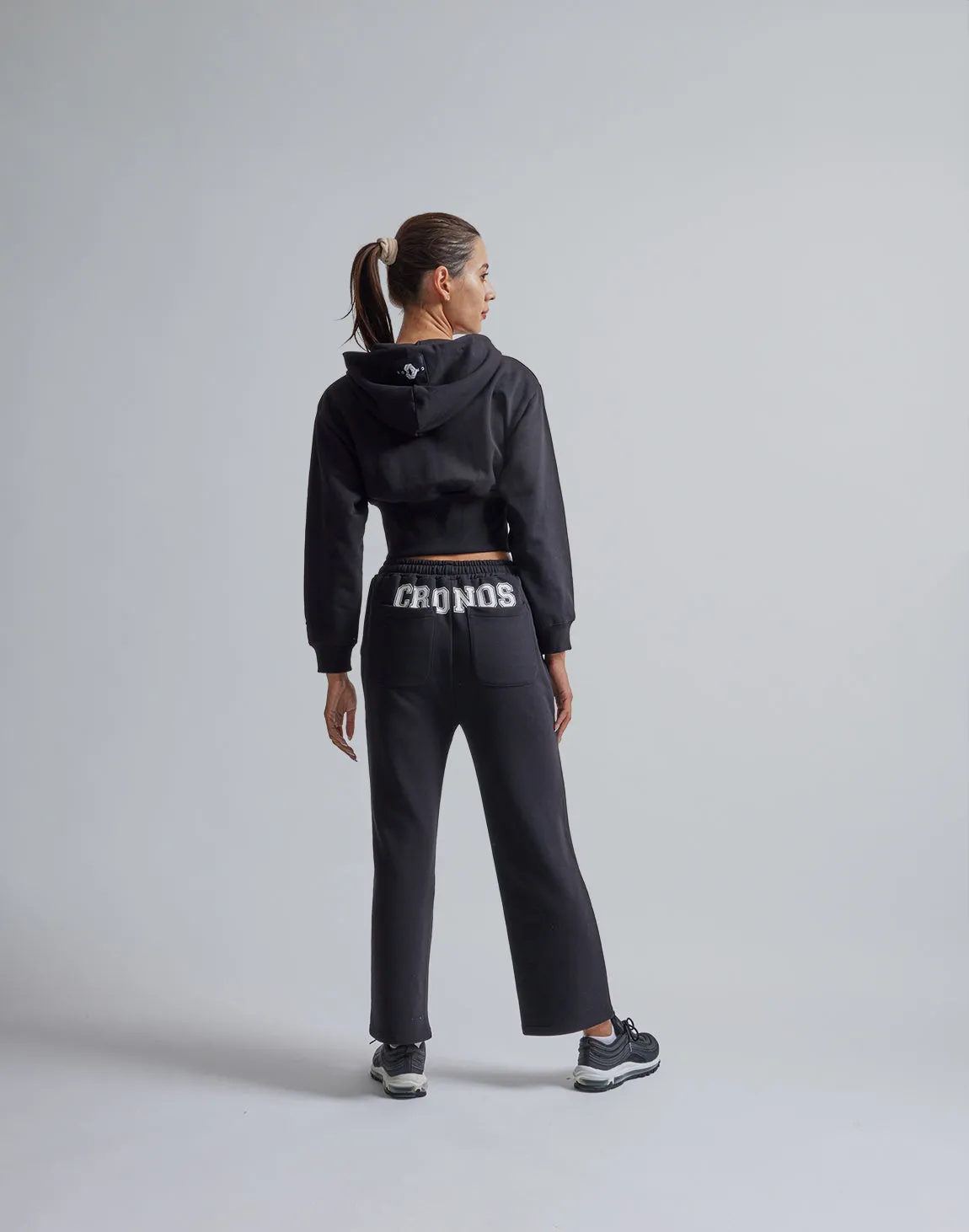 CRONOS WOMEN HIP LOGO FLARE PANTS【BLACK】
