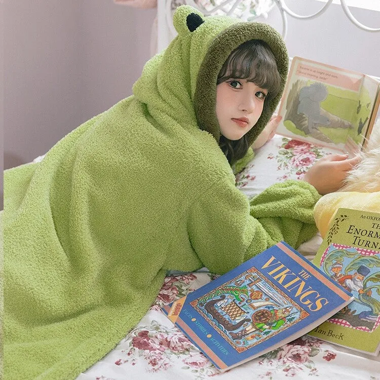 Cute Double-sided Velvet Frog Pajamas