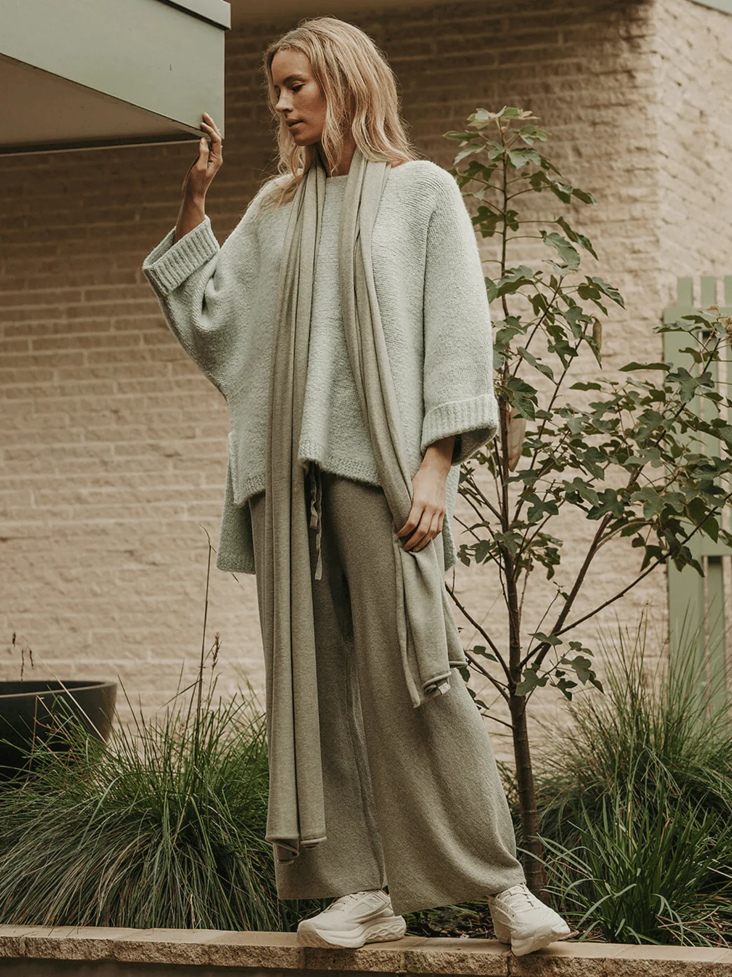 Embrace Pullover | Seafoam