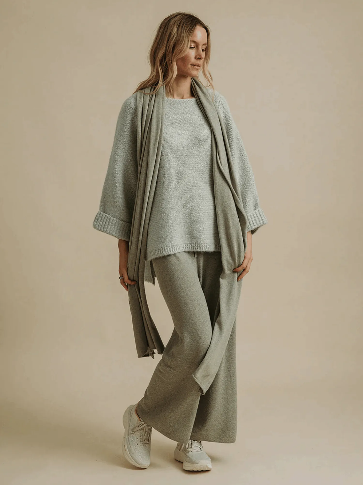 Embrace Pullover | Seafoam