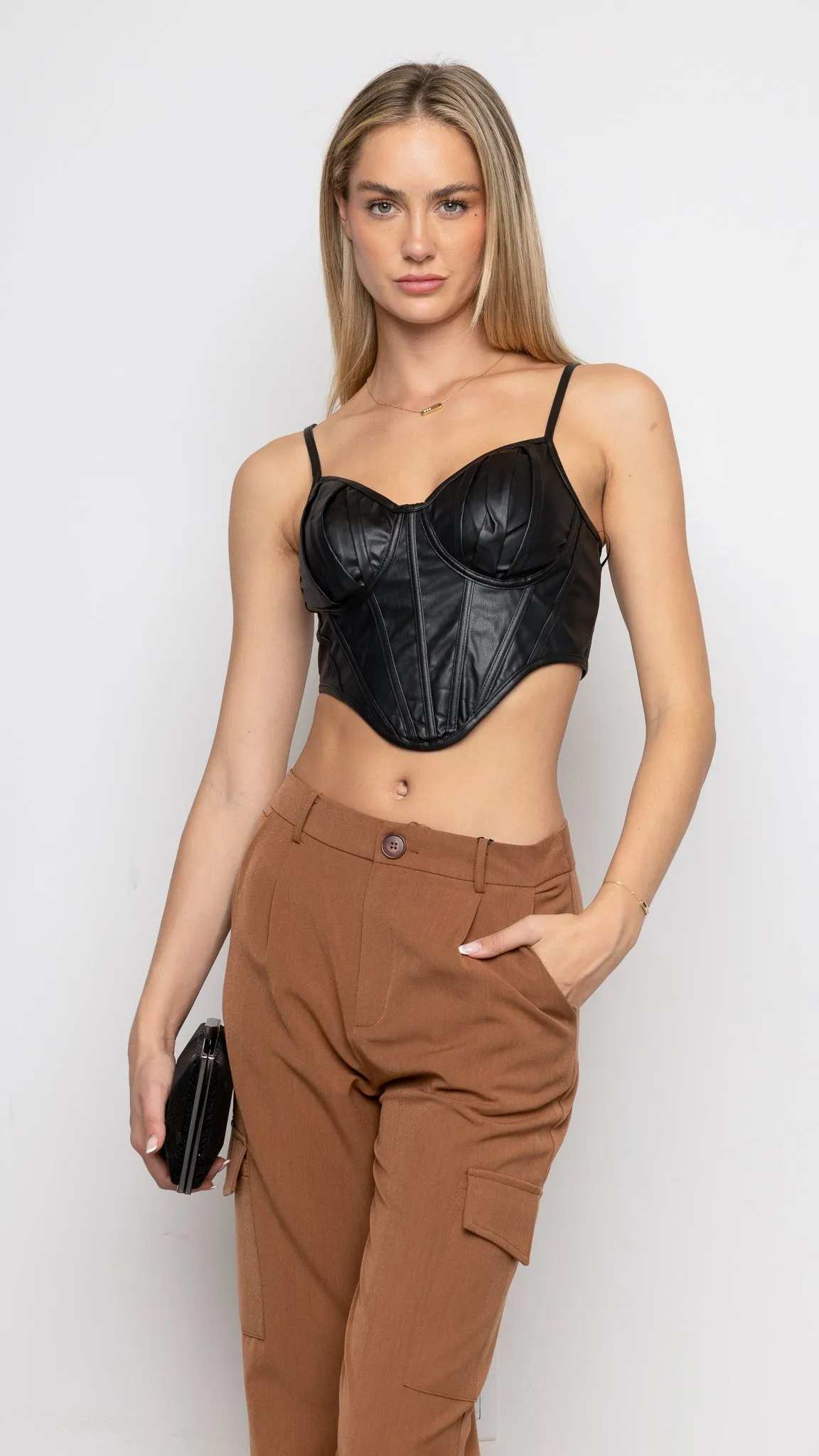 Evai Pants in Brown