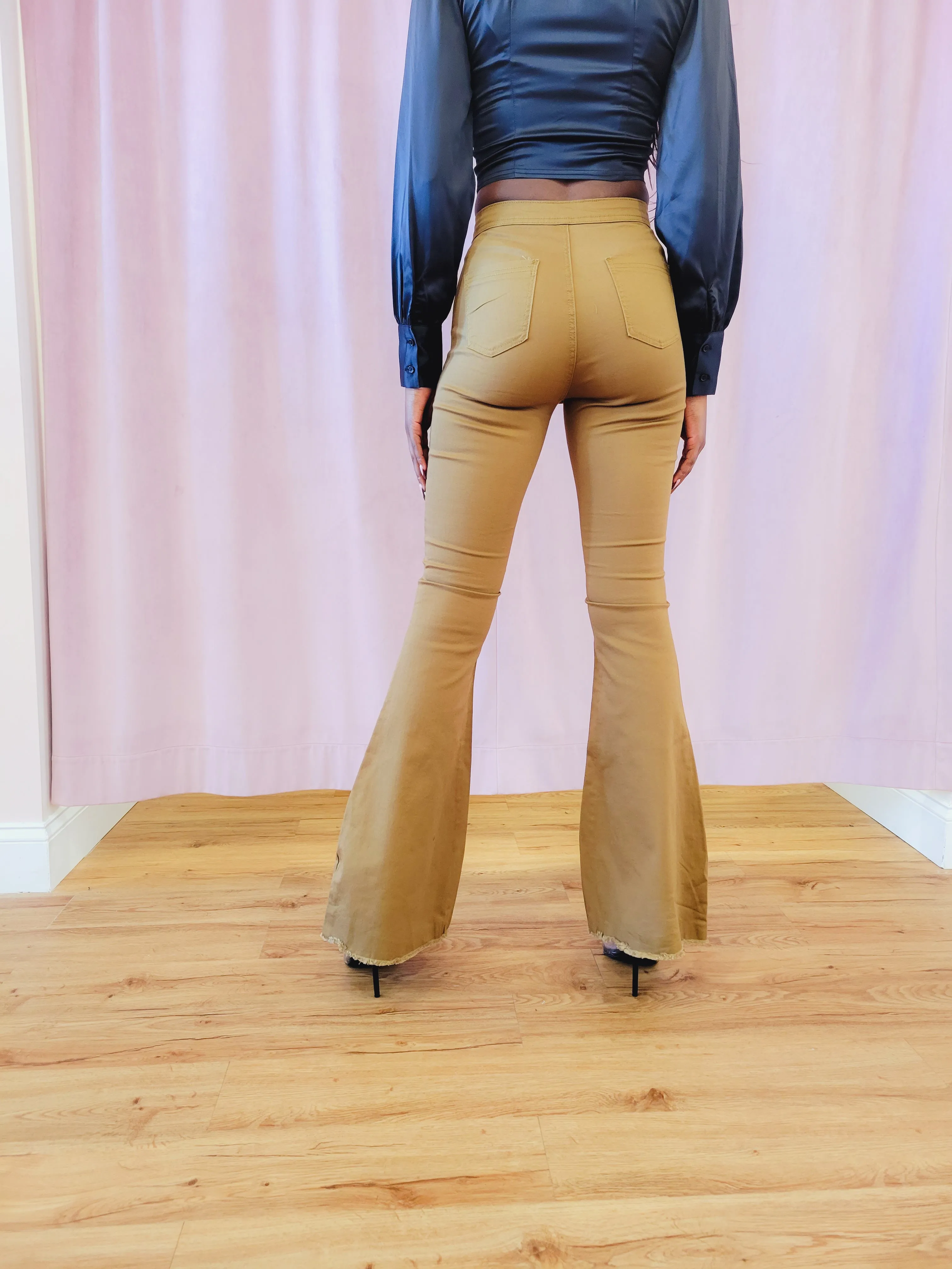 Flared Fall Jeans - Mocha