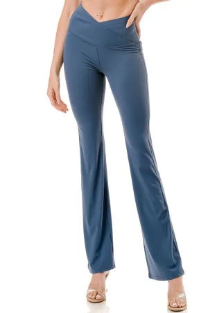 Gloss Navy Active Workout Butt Lift Flare Pants 1/13/25 9268