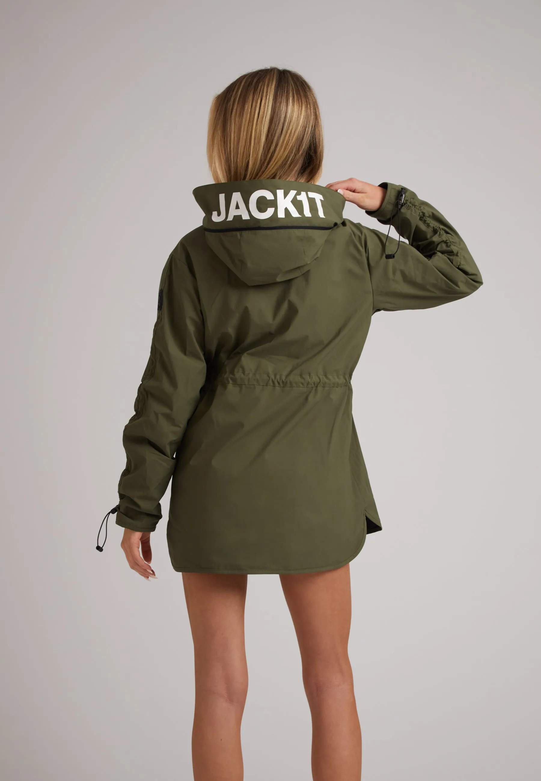 Helio Windbreaker