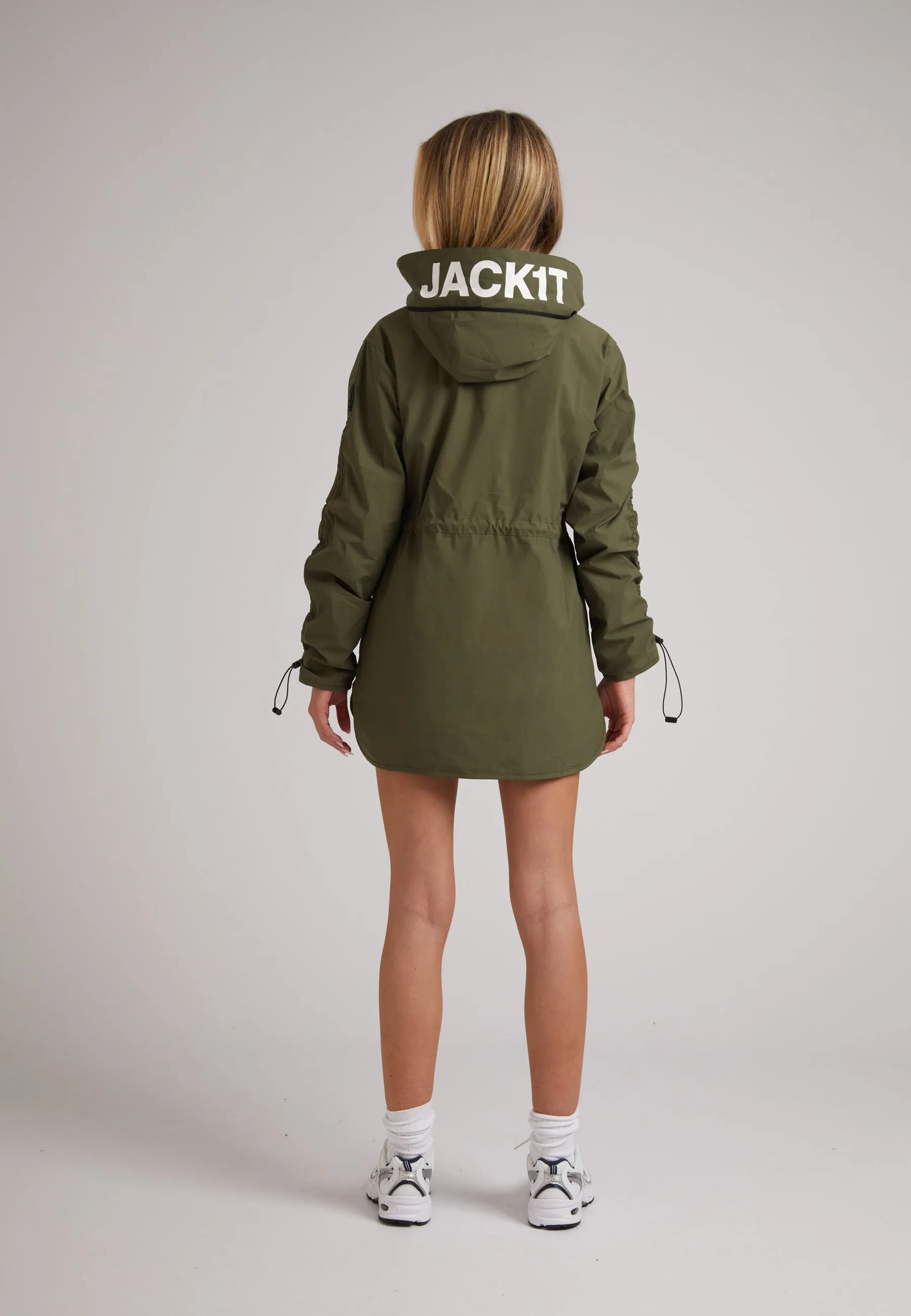Helio Windbreaker