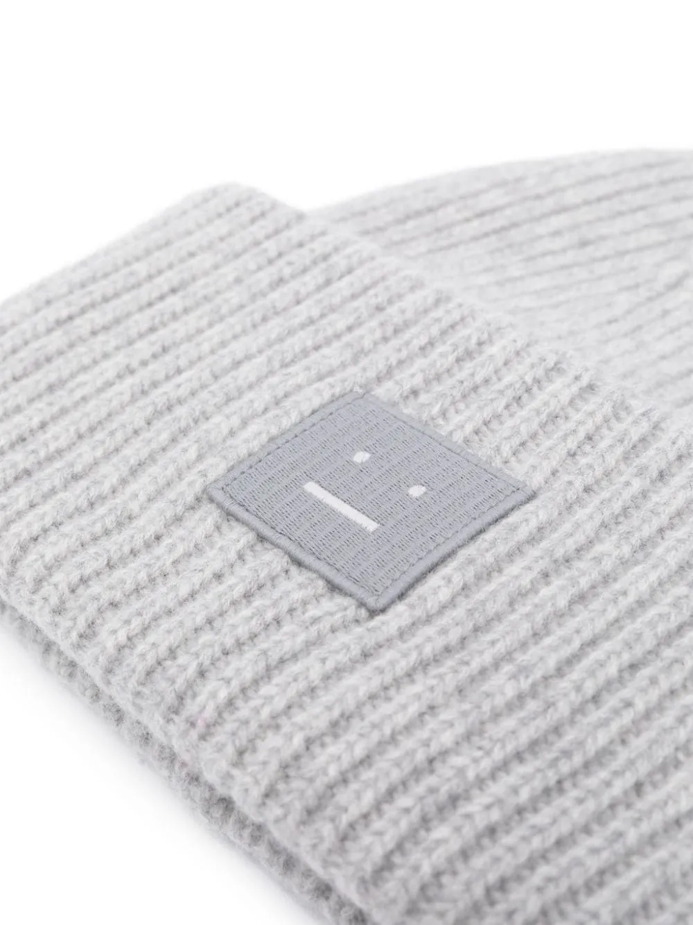 Large face logo beanie