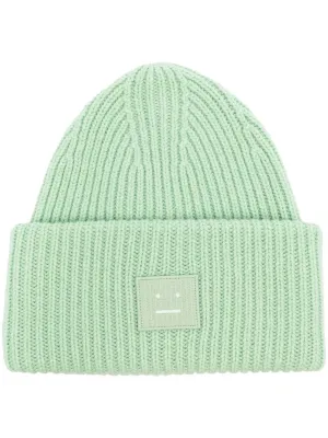 Large face logo beanie