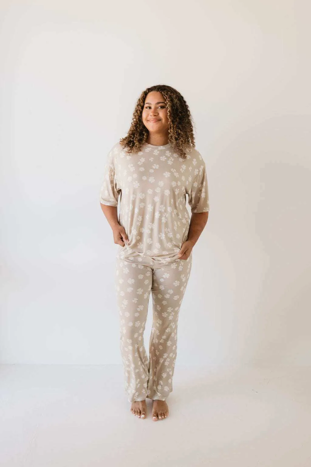 Lazy Daisy | Short Sleeve Women's Bamboo Pajamas