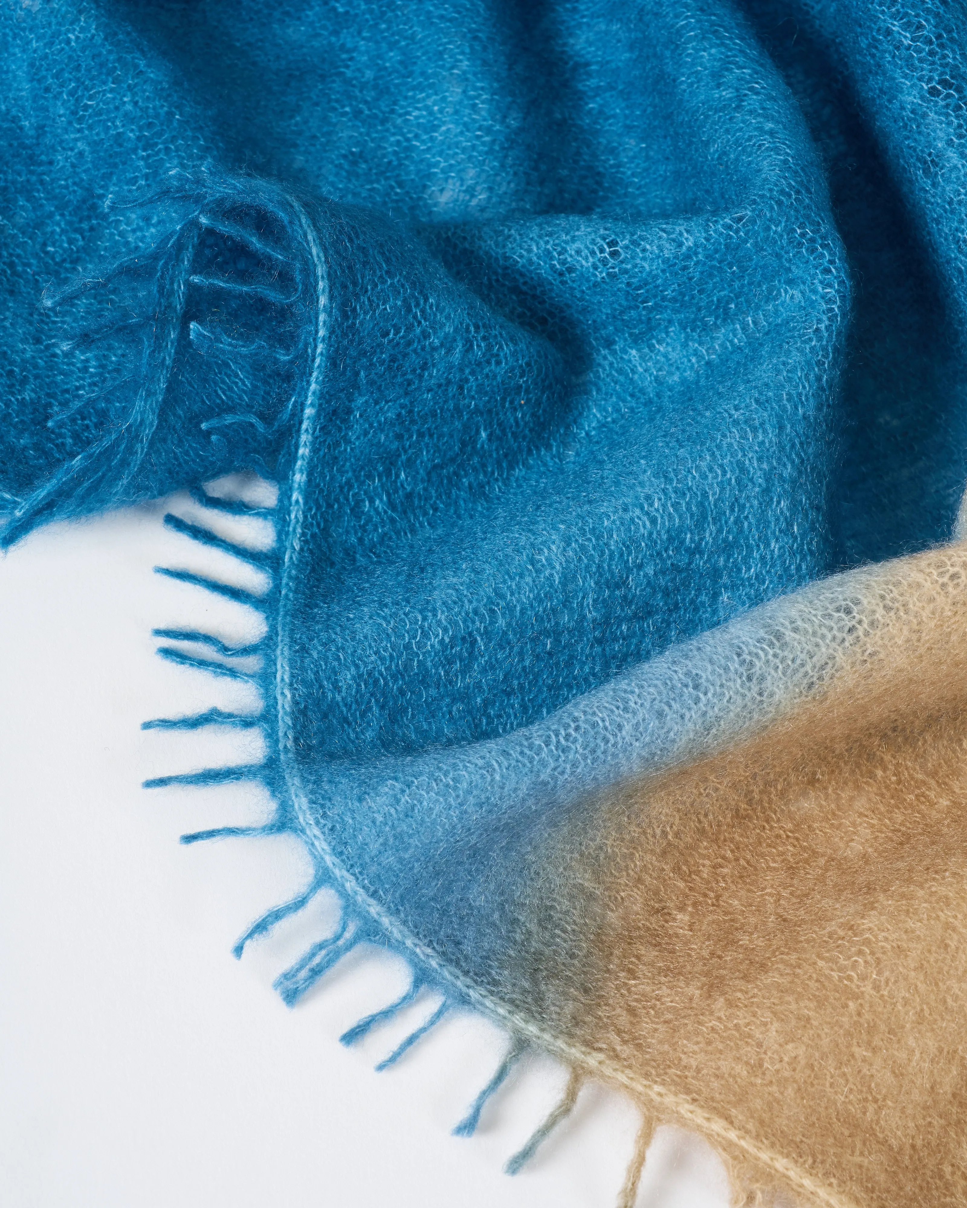 luxo sparge cashmere horizontal shading stole