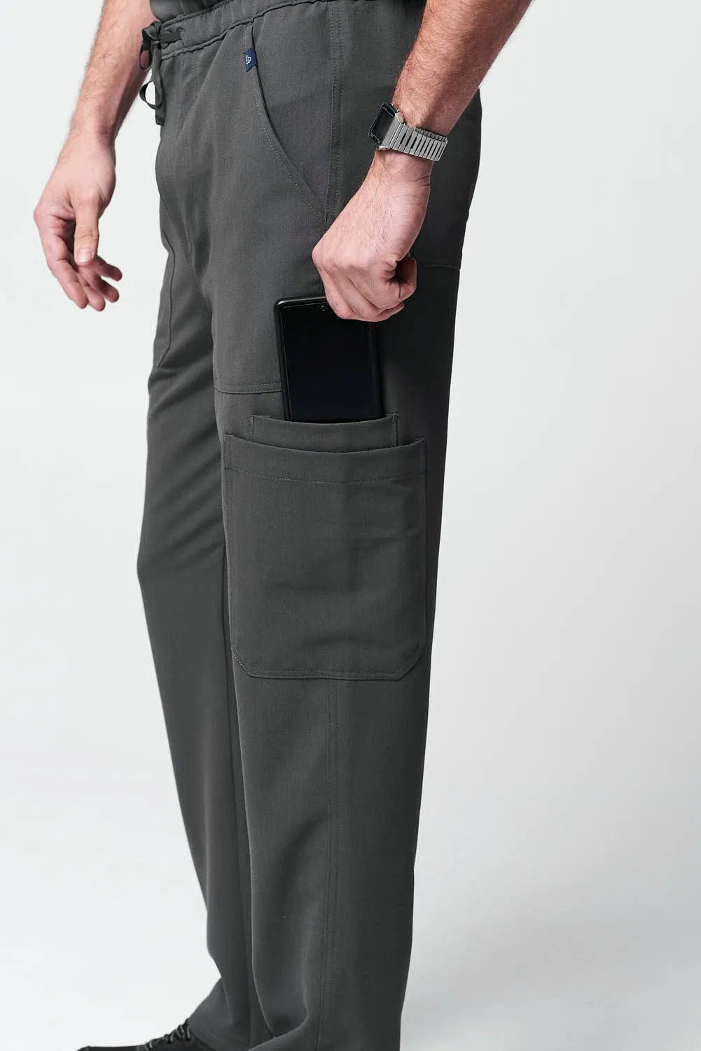 Men's Straight-Cut 9-Pocket Cargo Pants