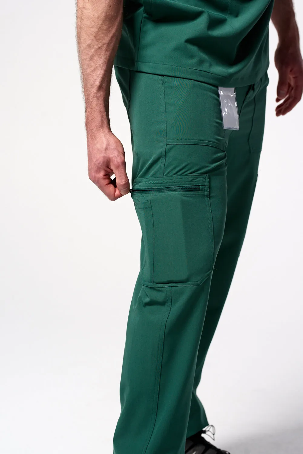 Men's Straight-Cut 9-Pocket Cargo Pants