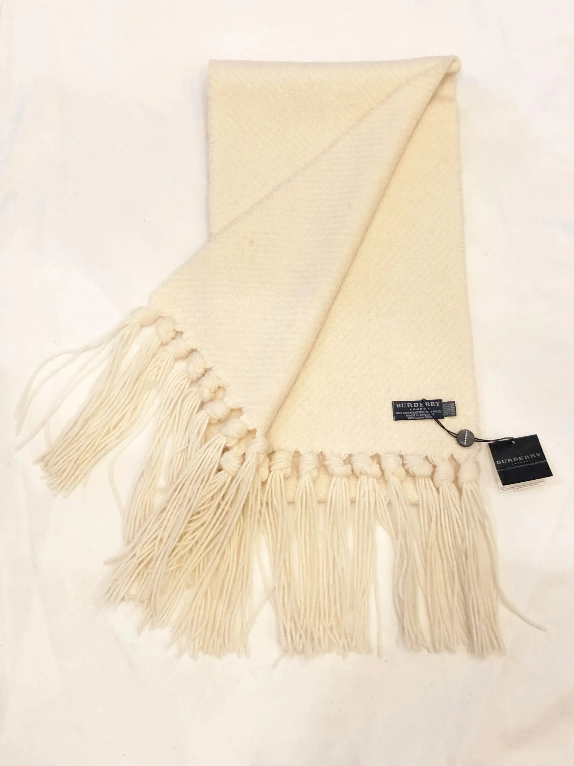 NEW Burberry Ivory Fringe Scarf