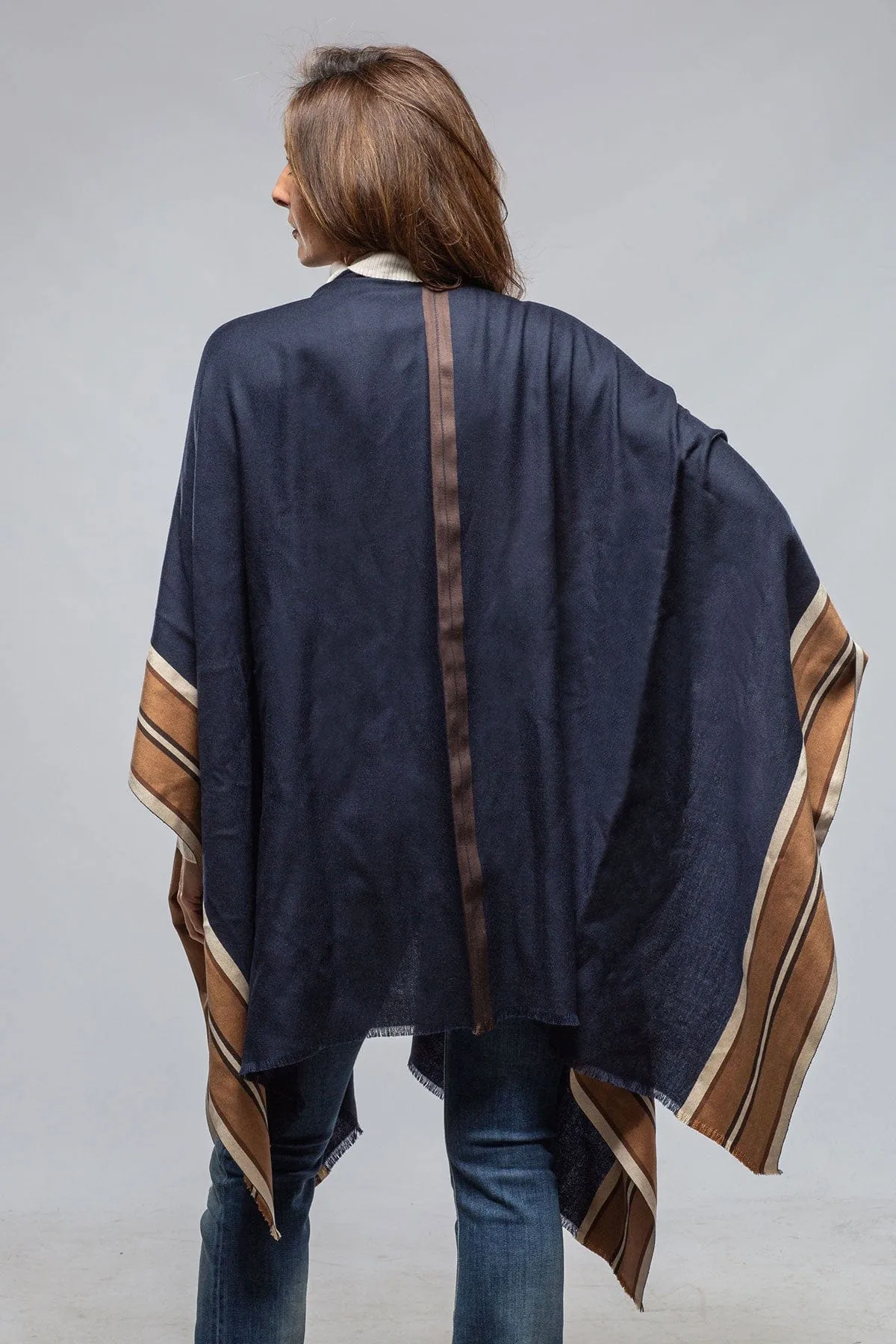 Nuvola Cashmere Silk Cape/Shawl In Navy