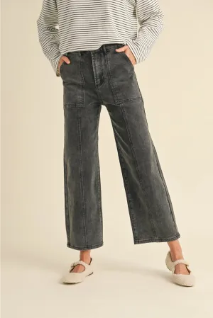 Paneled Stretched Pants {Black}