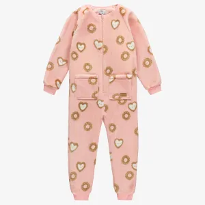Pyjama une-pièce rose à motif de biscuits en molleton duveteux, enfant || Pink one-piece pajama with a print of cookies in soft fleece, child