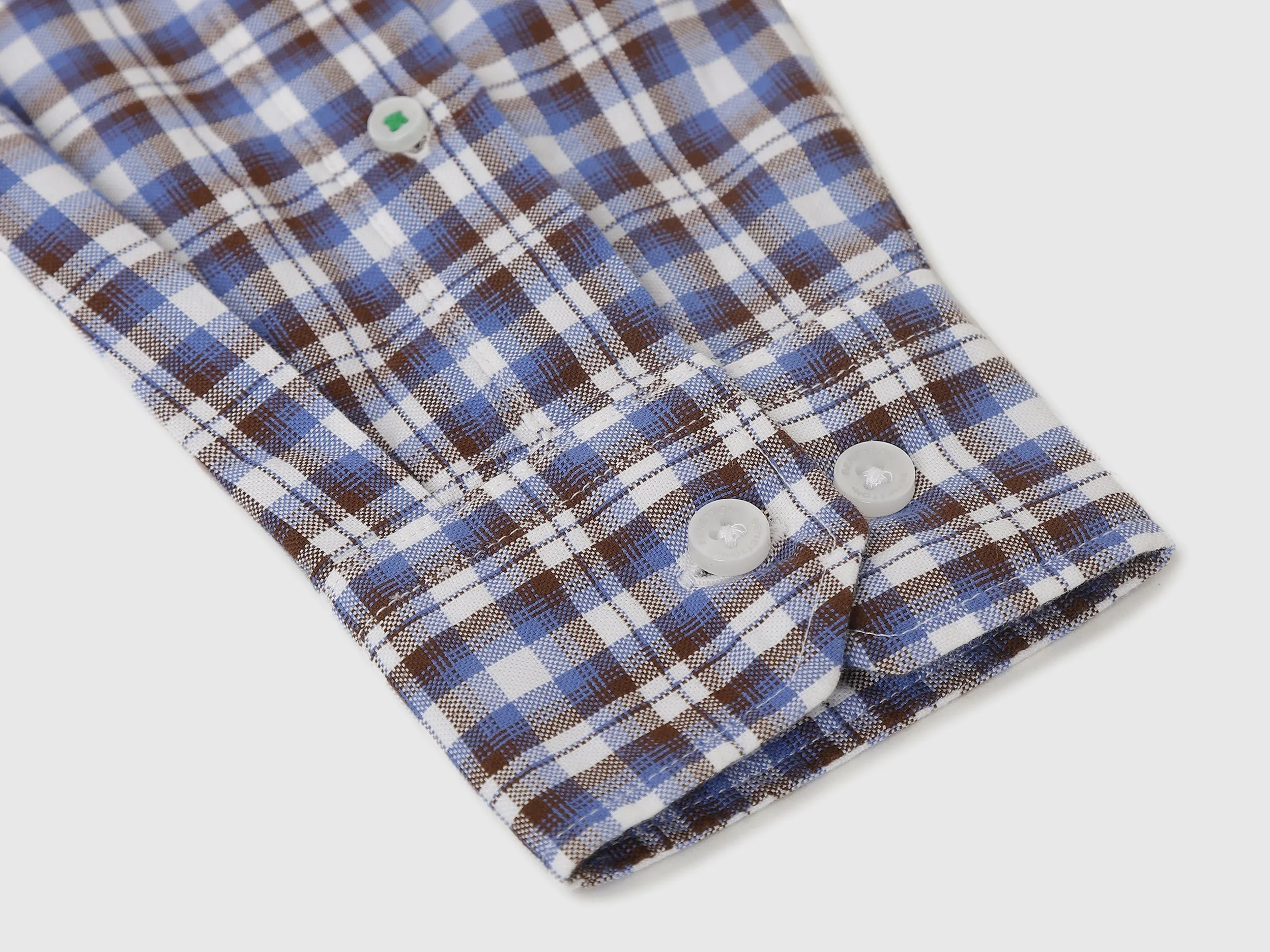 Regular Fit Spread Collar Checkered Shirts