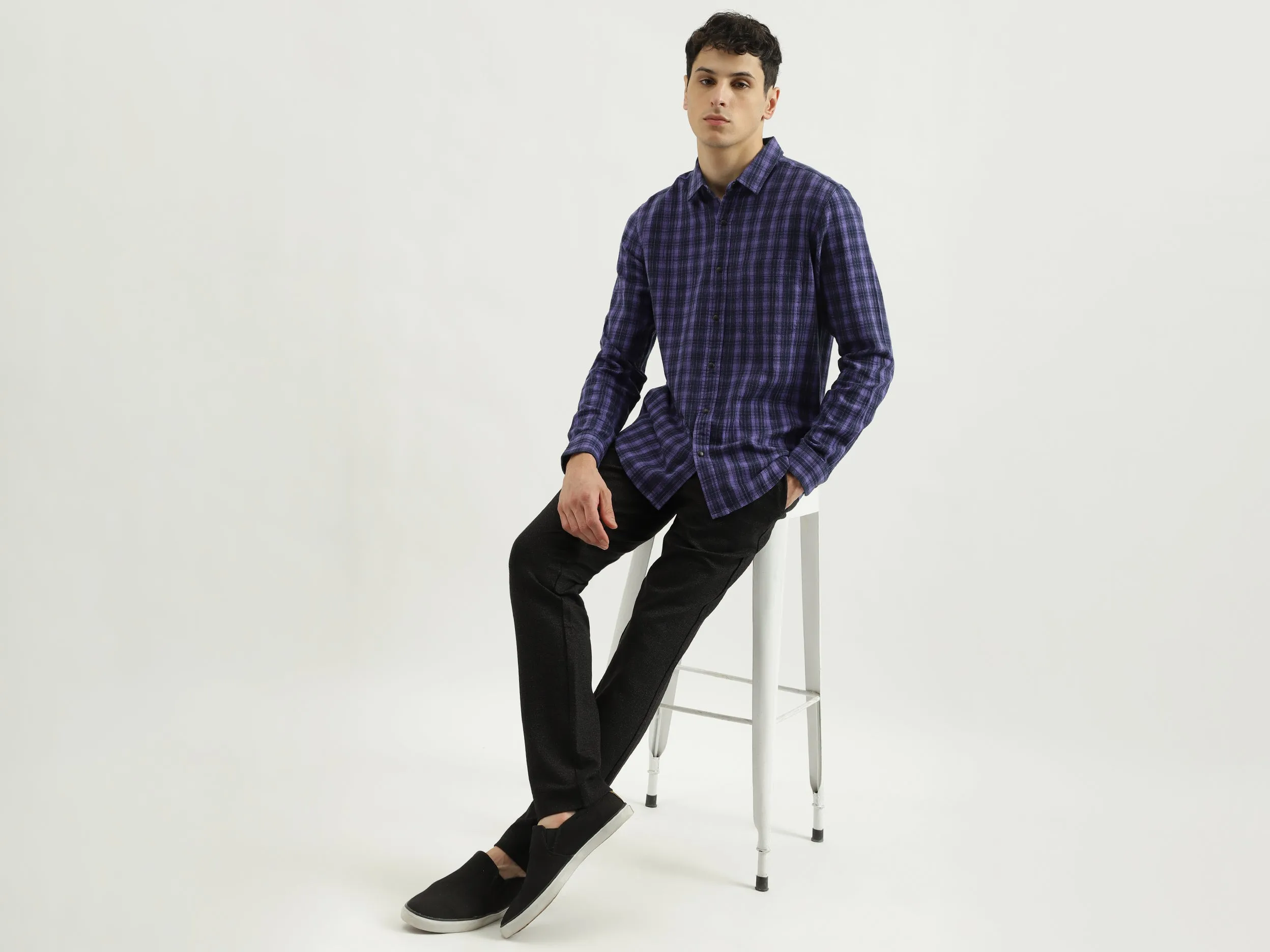 Regular Spread Collar Checkered Shirts