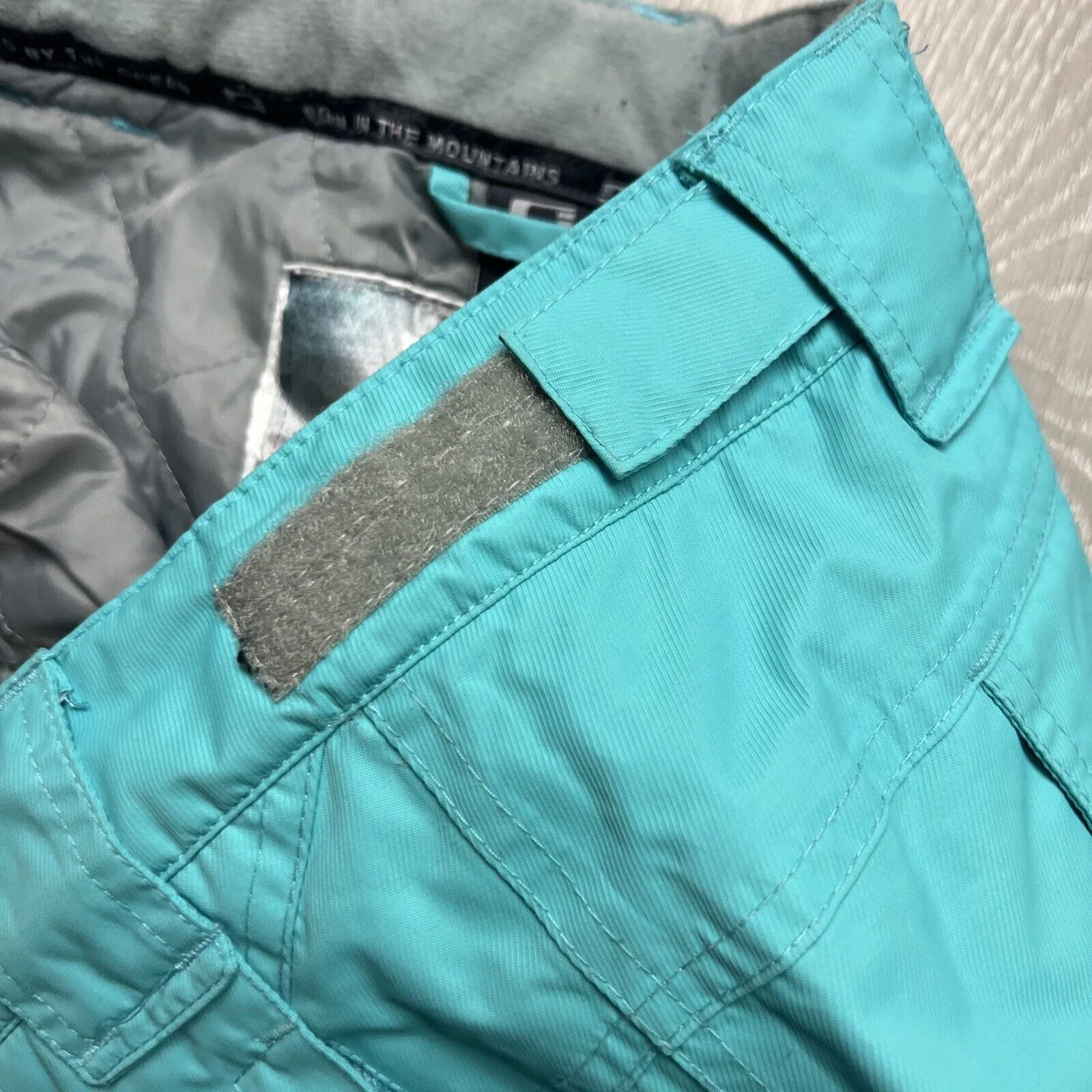 Rojo Outerwear Womens Ski & Snowboard Pants Size Medium
