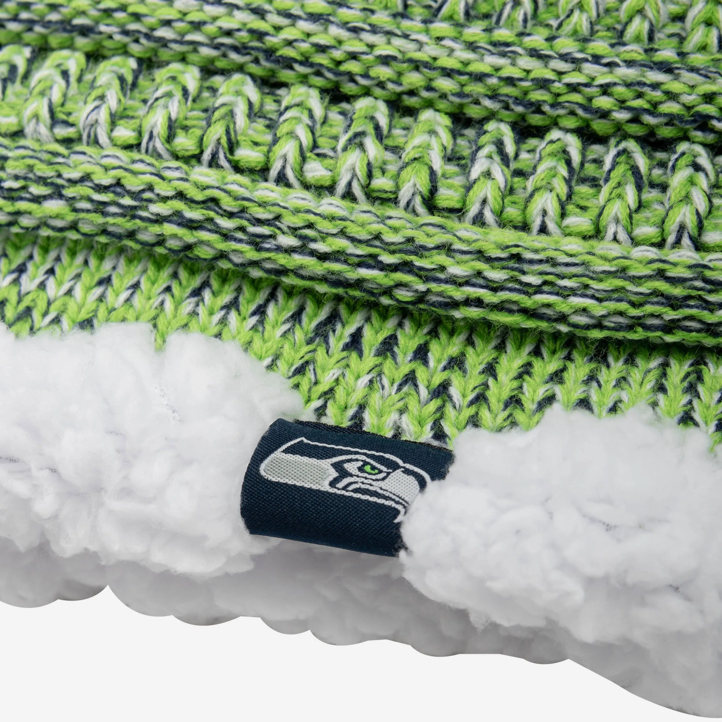 Seattle Seahawks Womens Color Wave Chunky Beanie & Gaiter Scarf Set