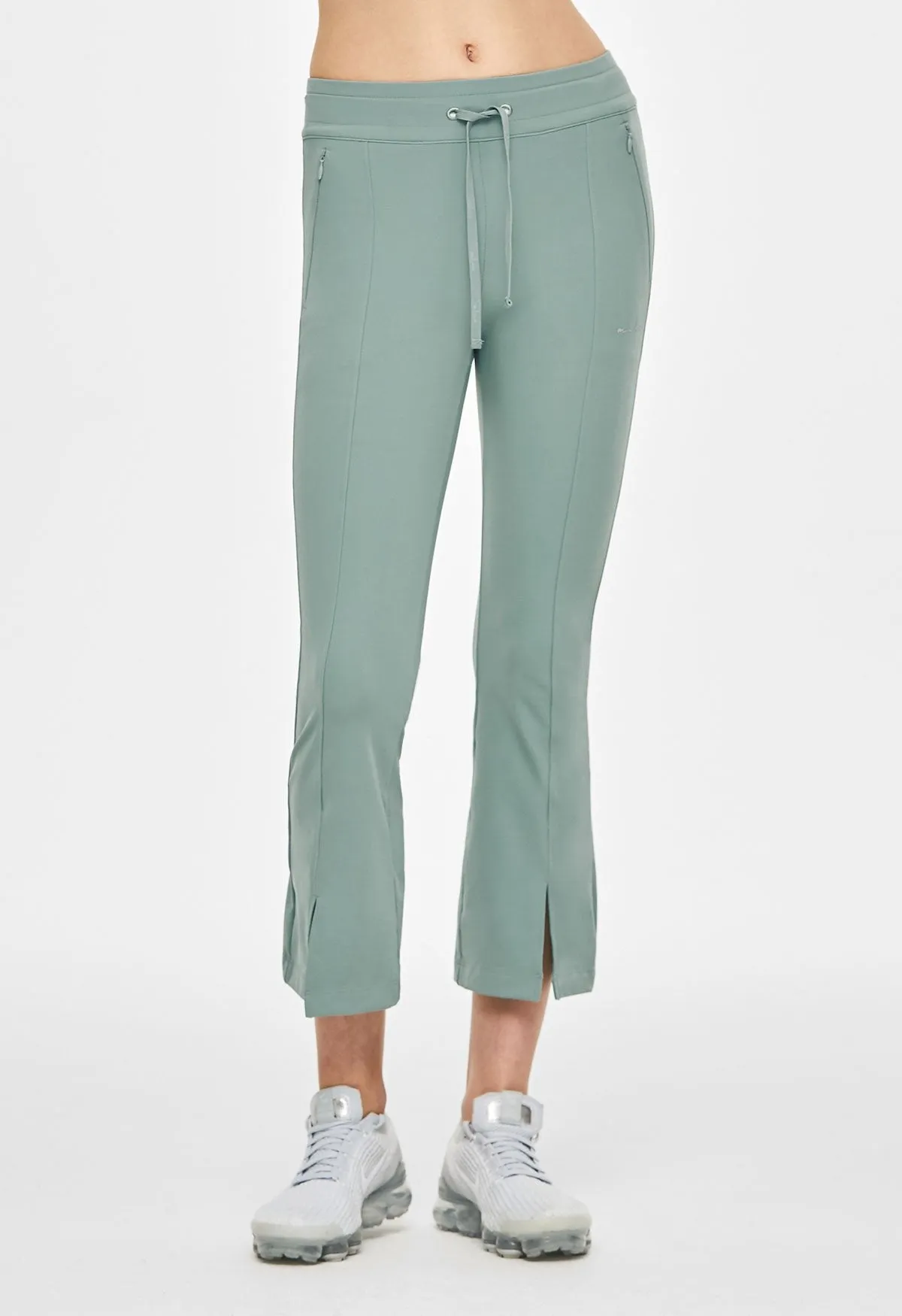 Short Flare Leggings