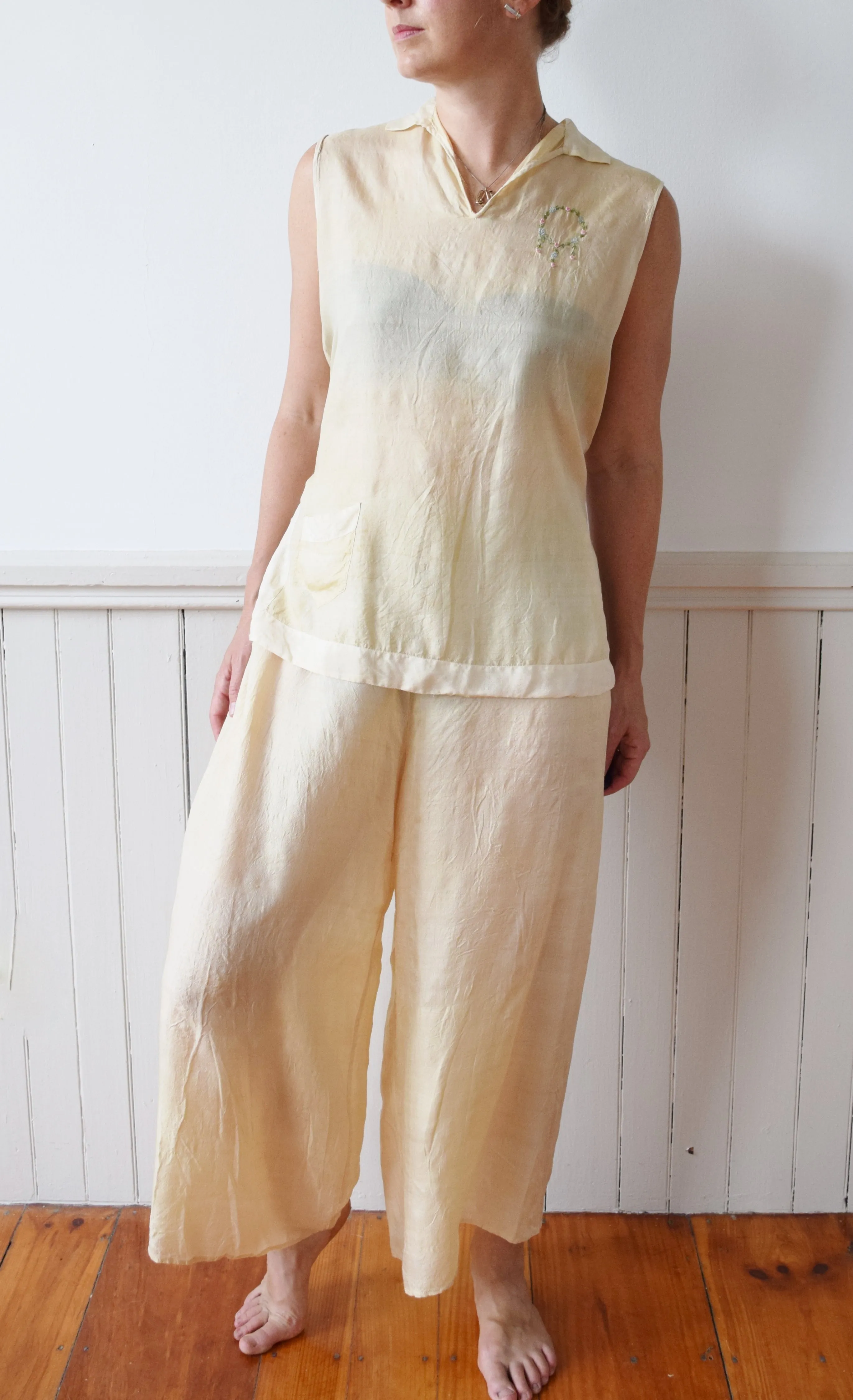 Silk Pongee Lounge Set | 1920s/30s | L