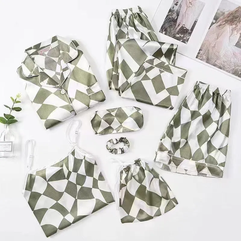 Spring And Autumn Printed Imitated Silk Pajamas