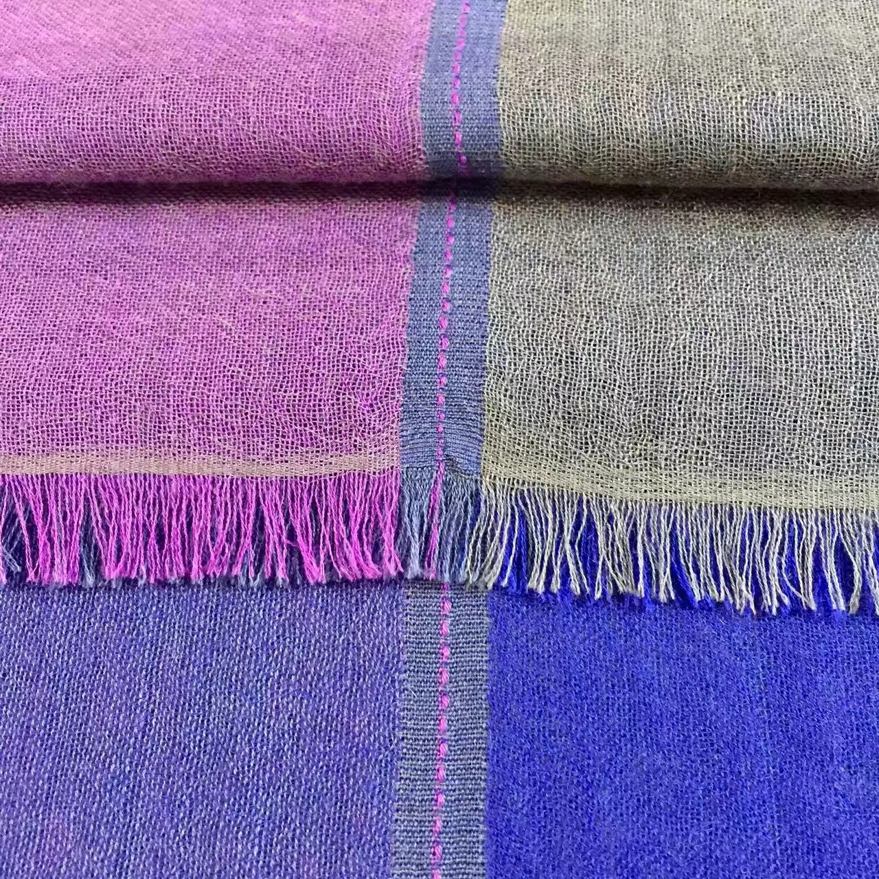 Stunning Quadra Cashmere Scarf - Soft Pink & Purple