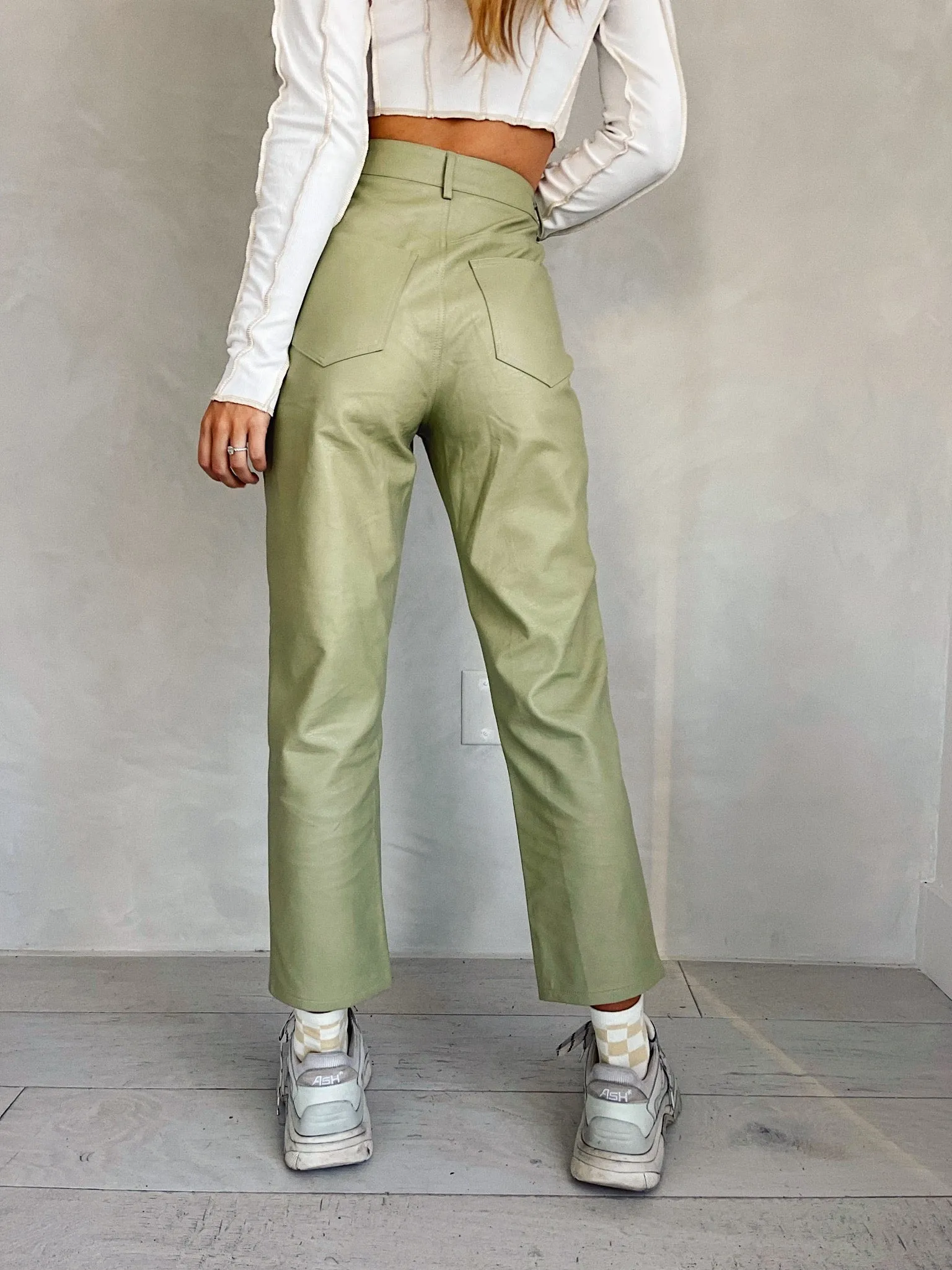 Style Control Pant// Sage *RESTOCKED*