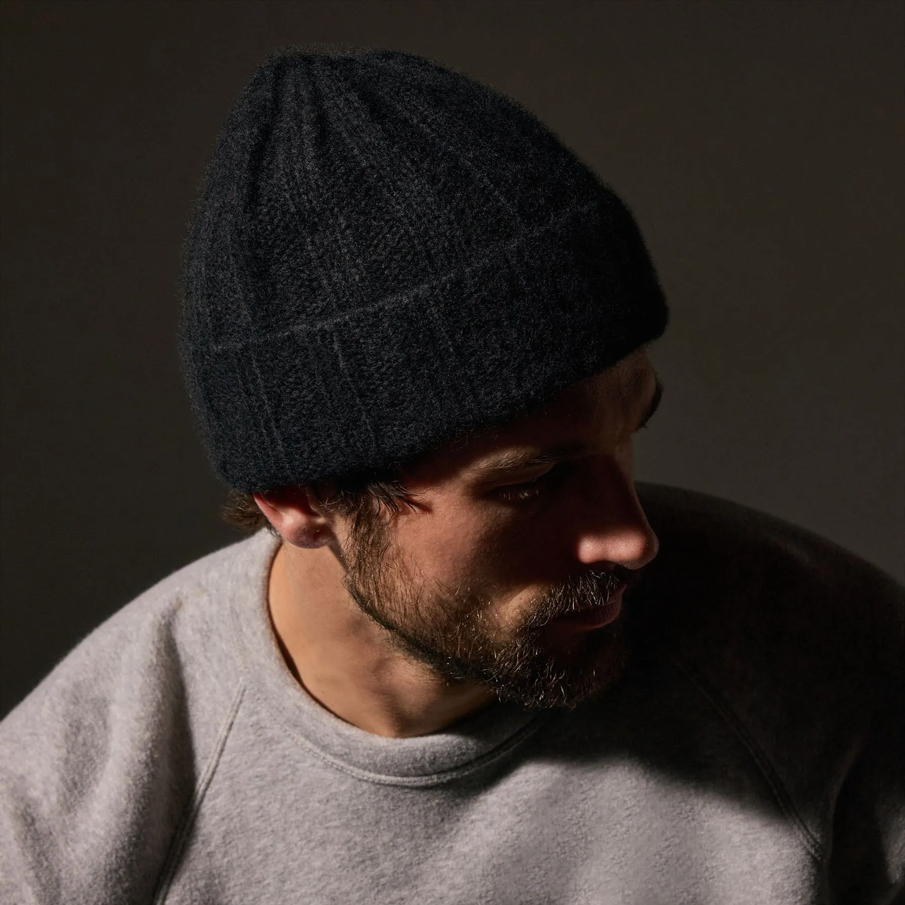 Textured Cashmere Beanie - True Black