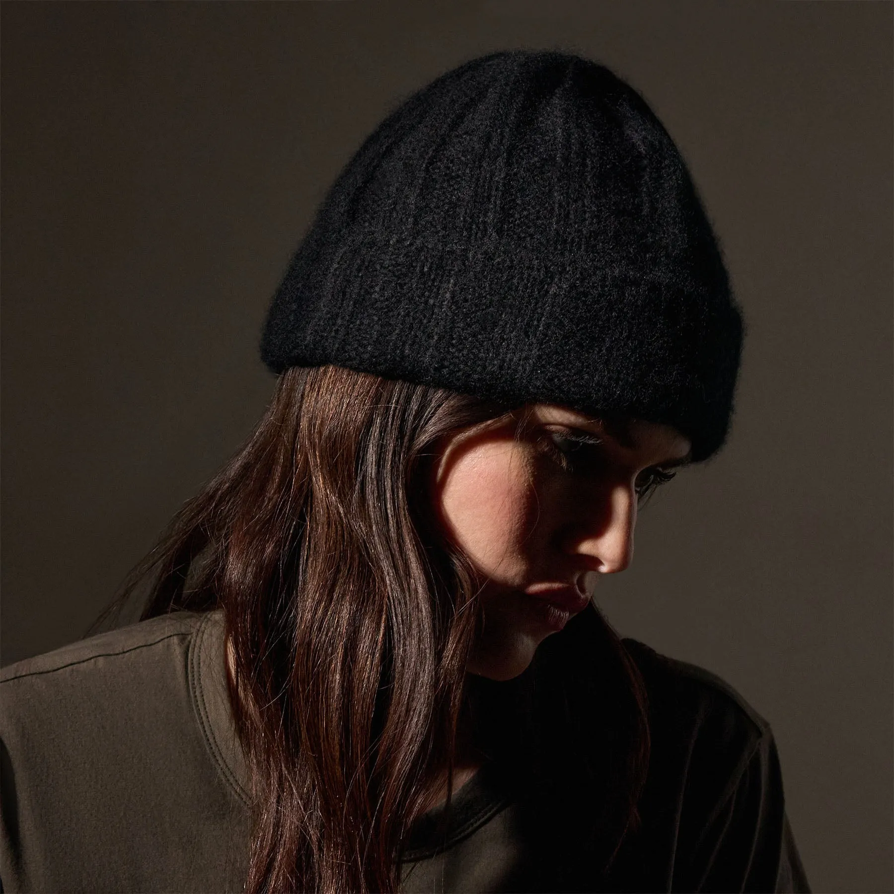 Textured Cashmere Beanie - True Black