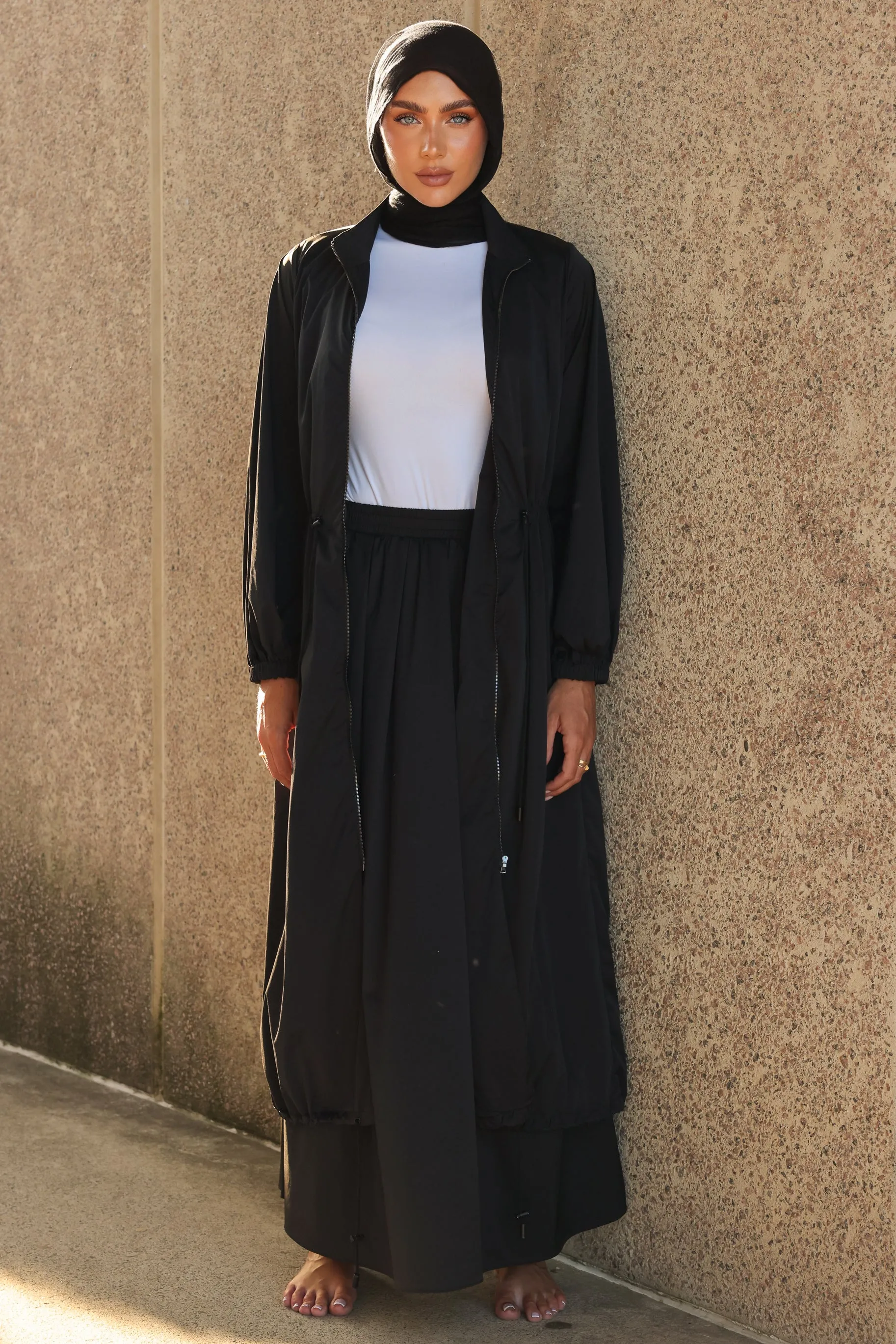 The Lightweight Trench Black (3 weeks)