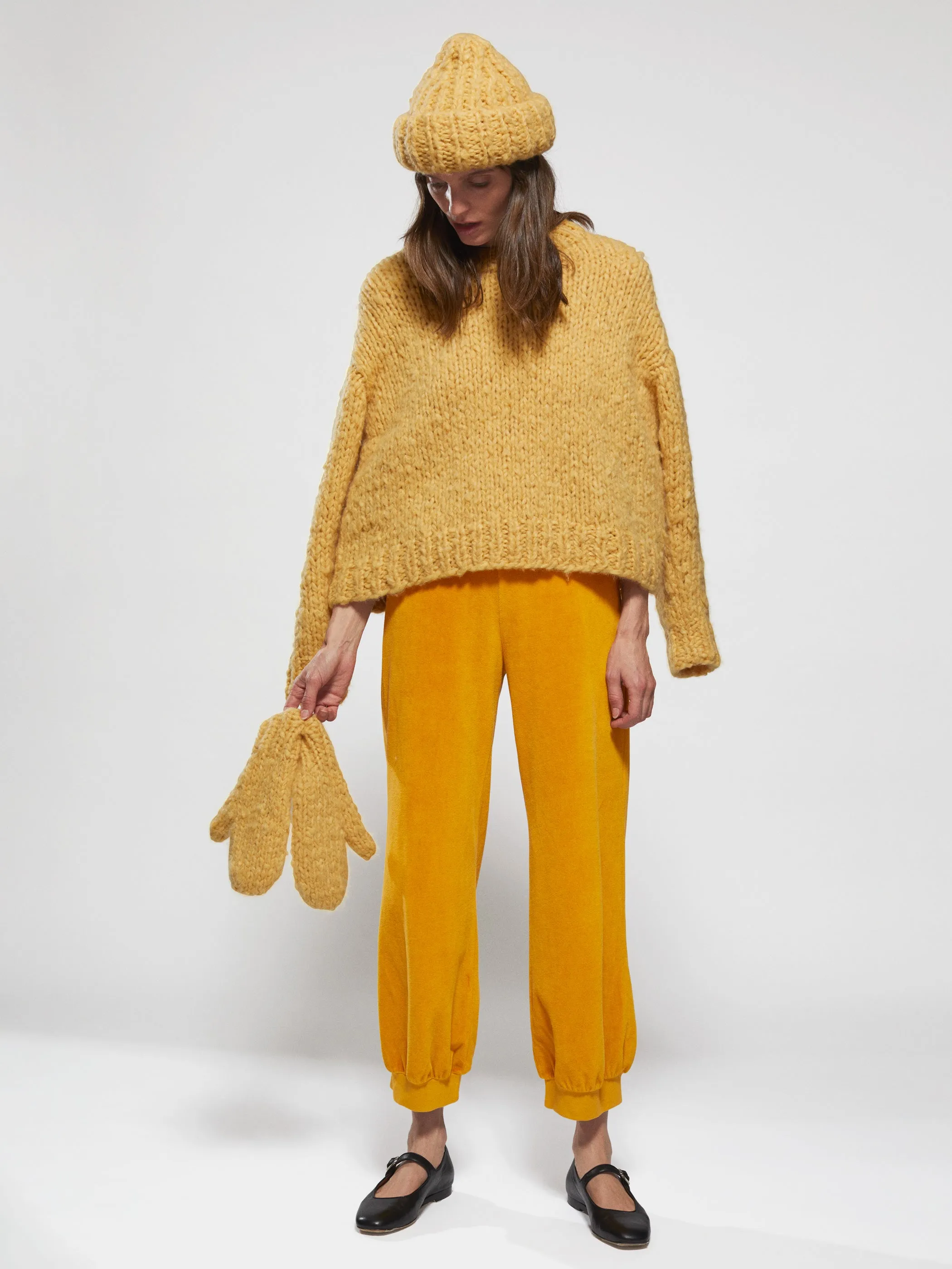 The Mire Mittens in Cashmere