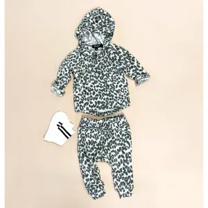 Tyler Set-Leopard Baby Set