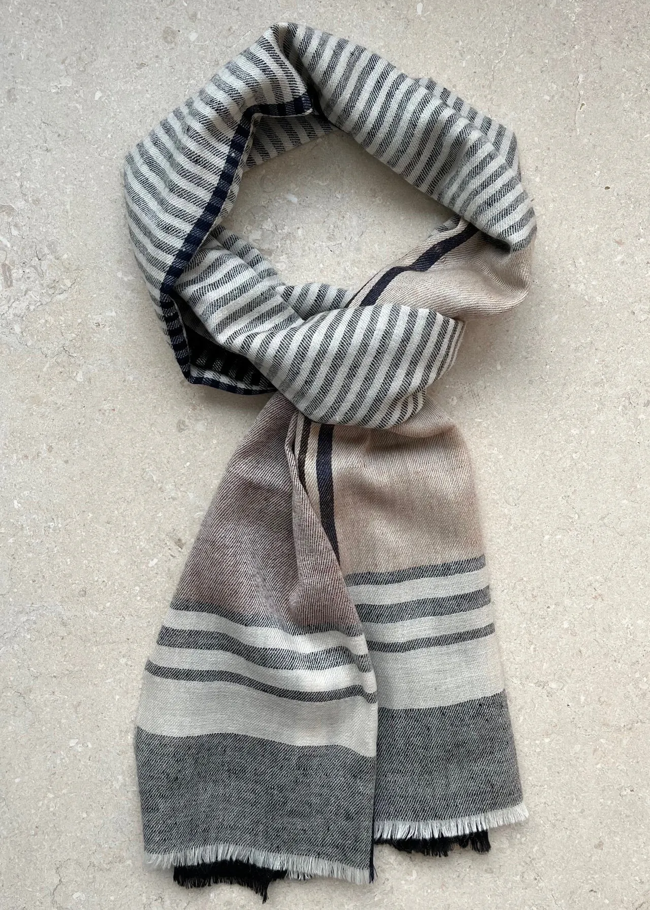 Ultimate Cashmere Scarf - Raphael