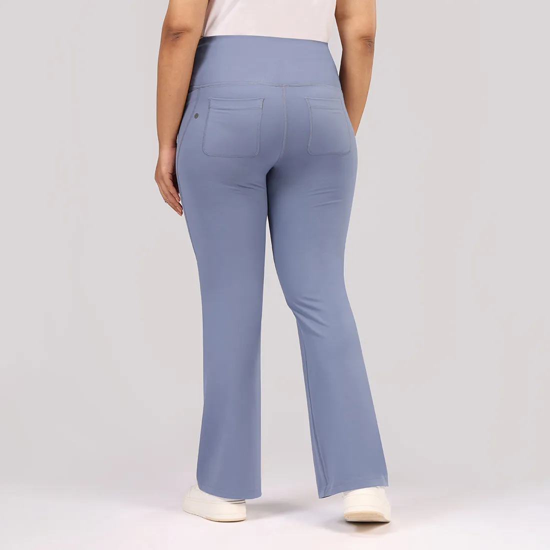 Ultimate Flare Pants Tall
