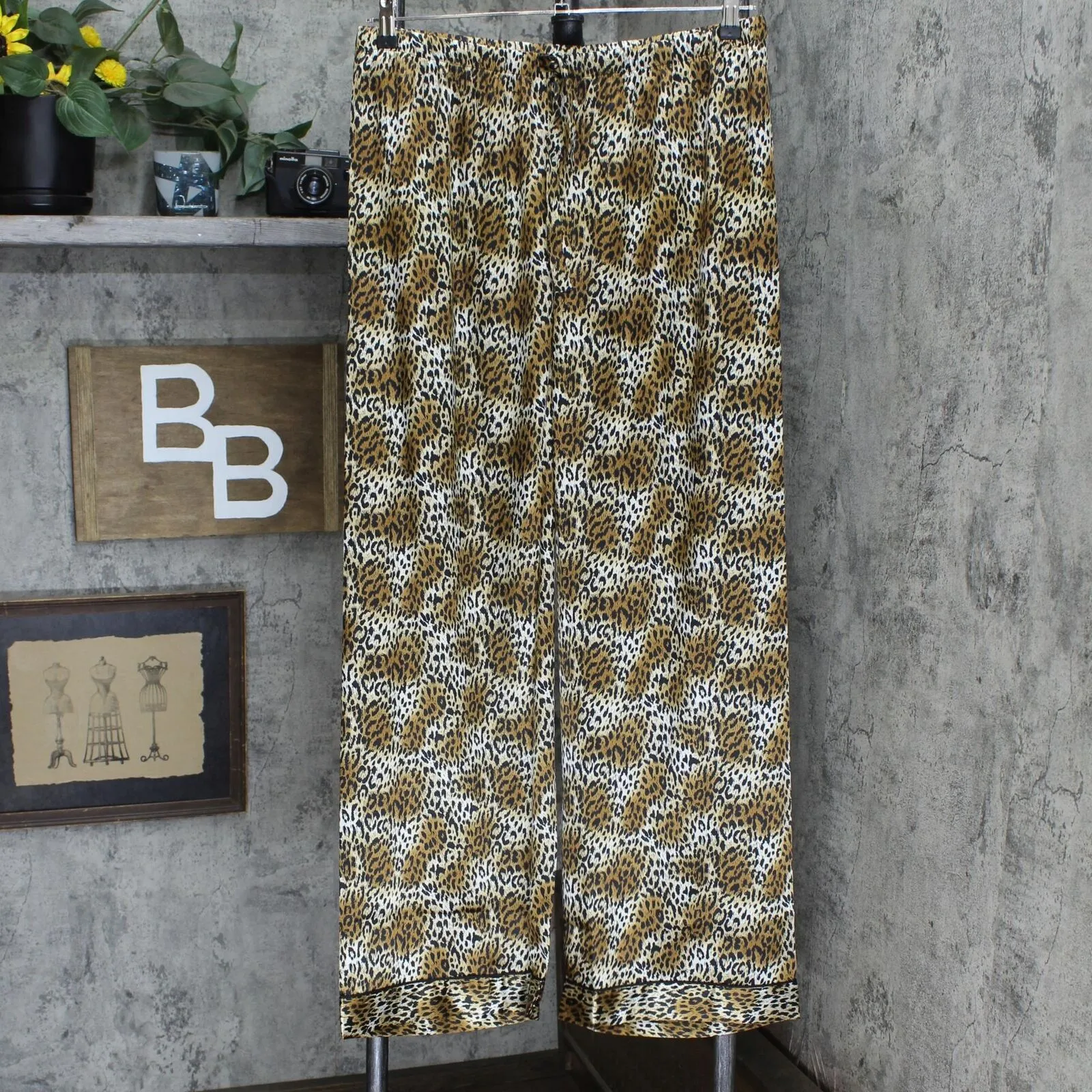 Victoria's Secret Womens Faux Silk Pajama Sleep Shirt Pants Set
