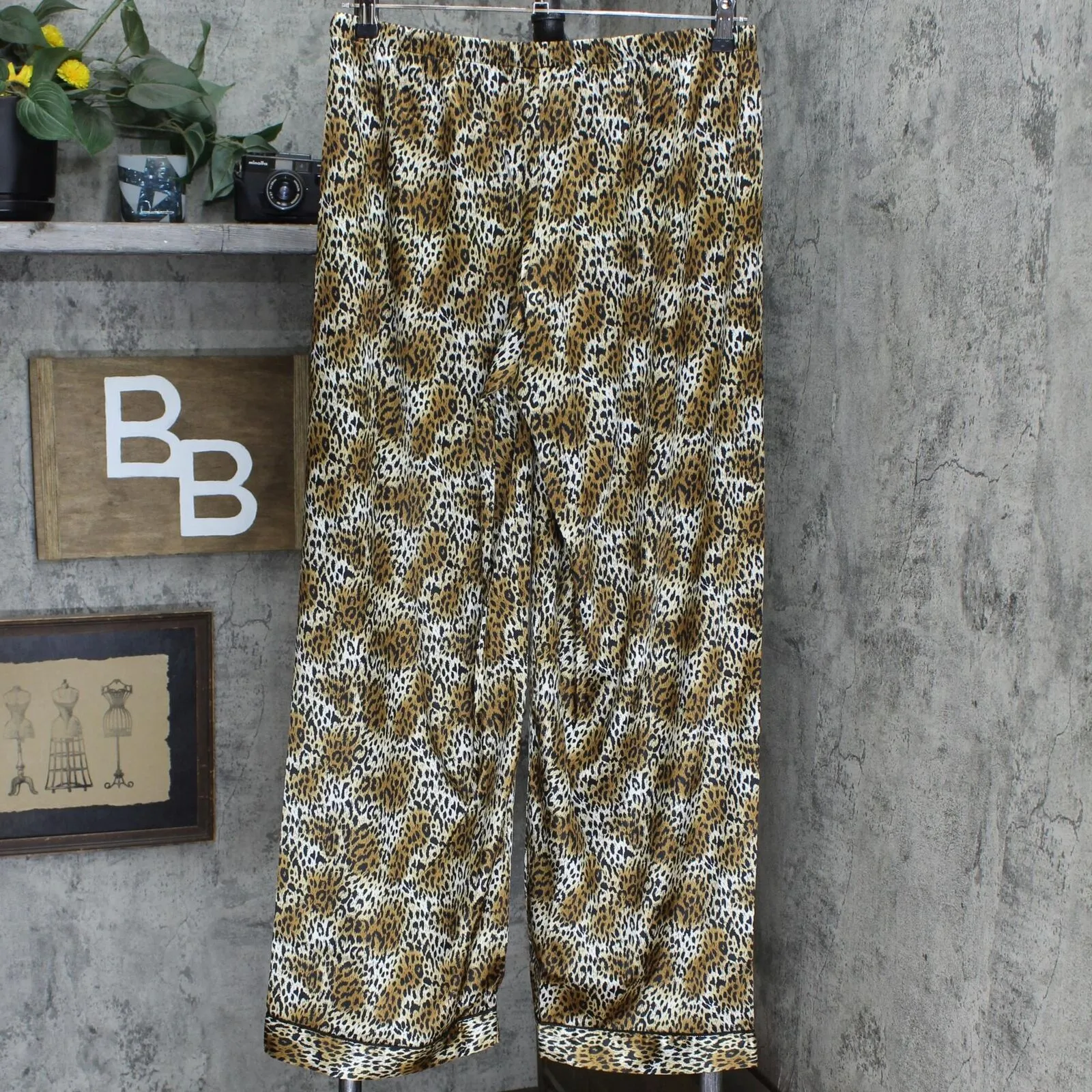 Victoria's Secret Womens Faux Silk Pajama Sleep Shirt Pants Set