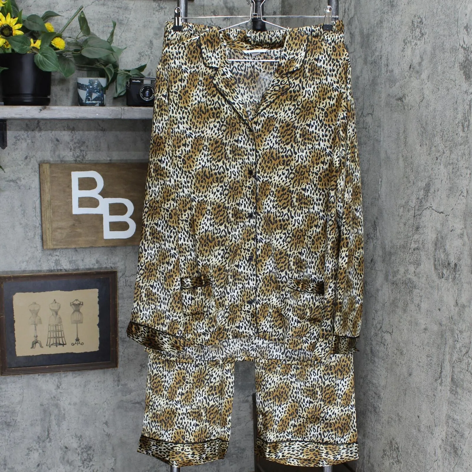 Victoria's Secret Womens Faux Silk Pajama Sleep Shirt Pants Set